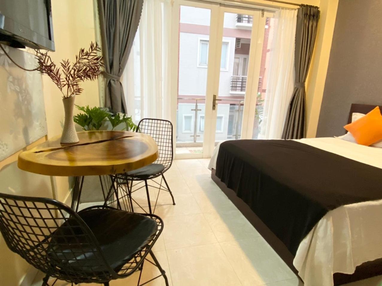 Acorn Hotel Hotel