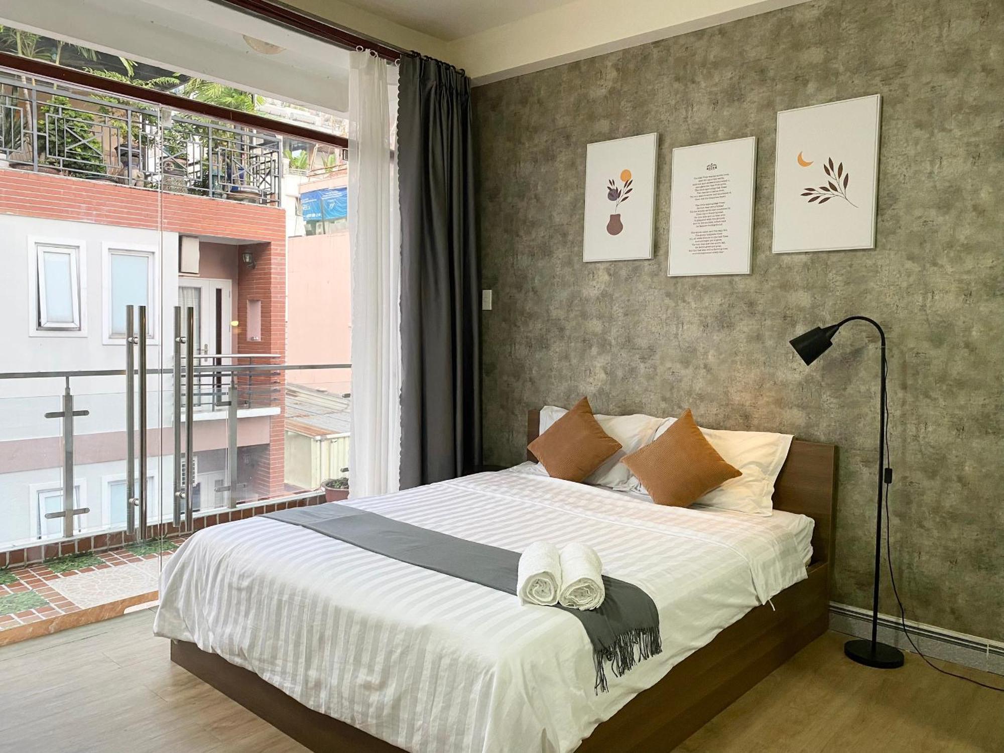 Acorn Hotel Hotel