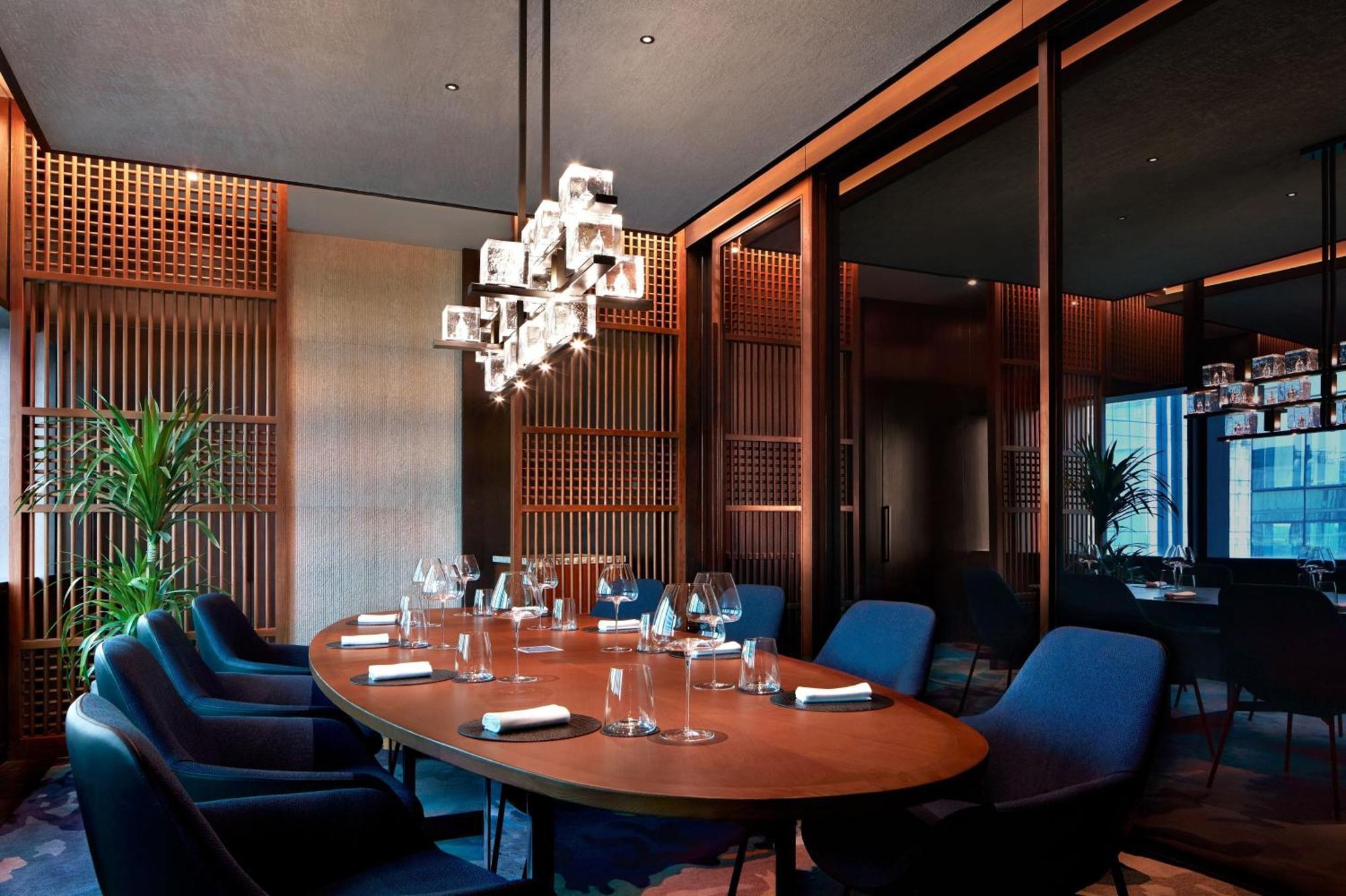 Hotel Le Meridien Saigon
