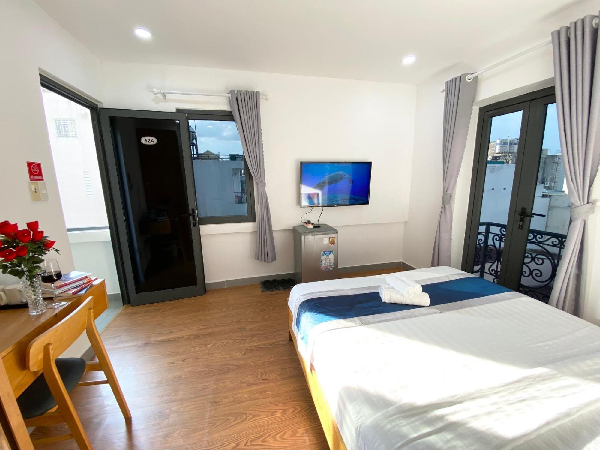 Aparthotel Away Minh Khai - Serviced