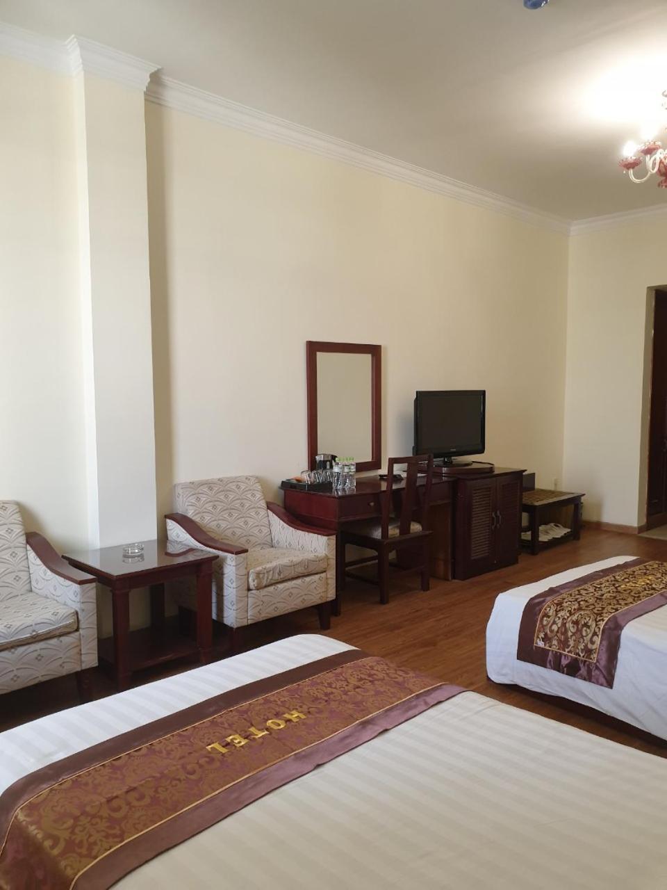 Ngoc Lan Hotel