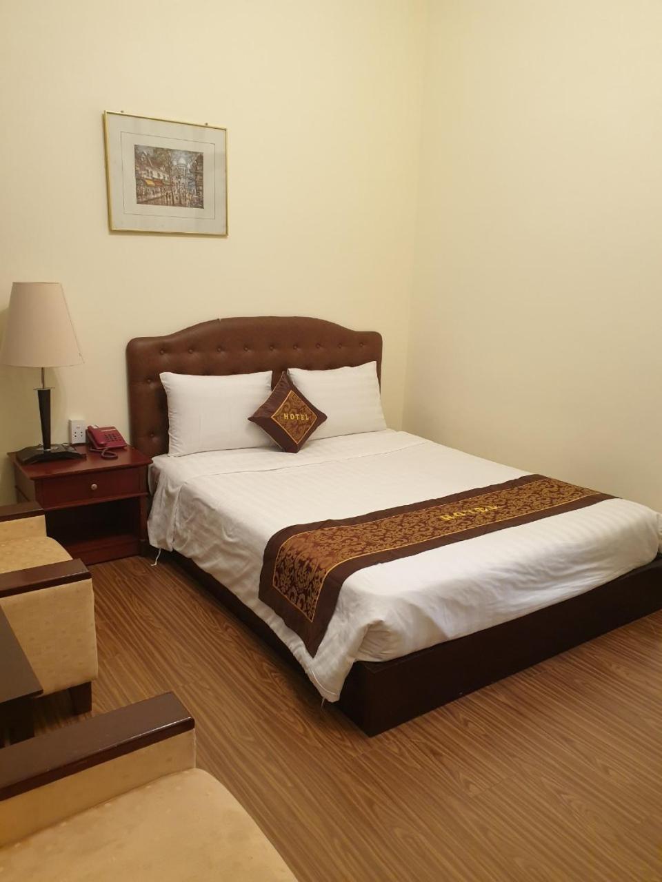 Ngoc Lan Hotel 2*