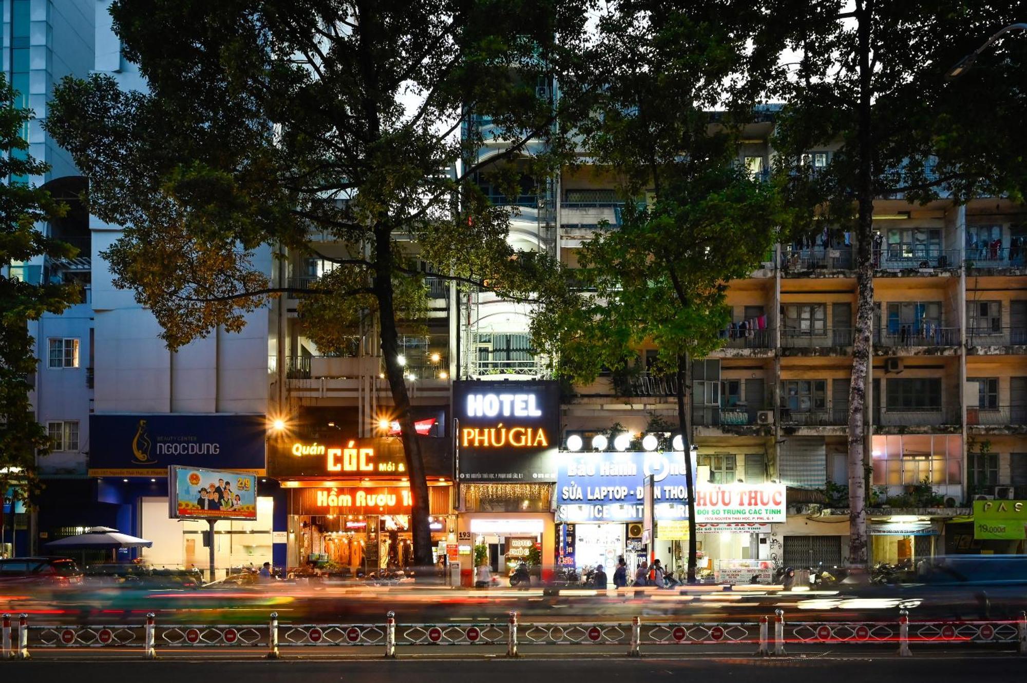 Hotel Phu Gia 193 Nguyen Thai Hoc