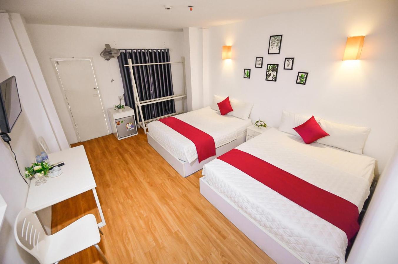 Phu Gia 193 Nguyen Thai Hoc Hotel 2*