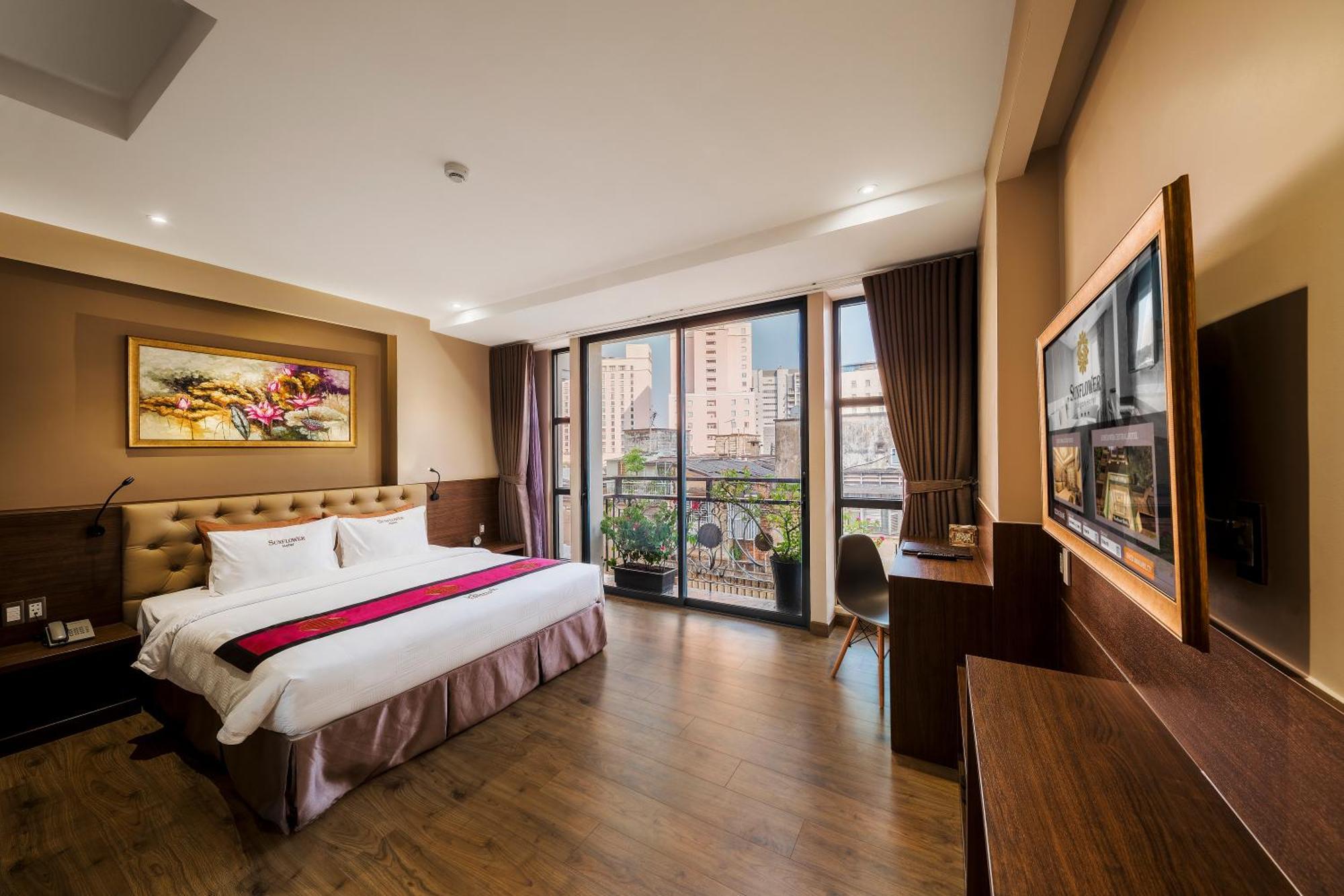 Hotel Sunflower Luxury 4*