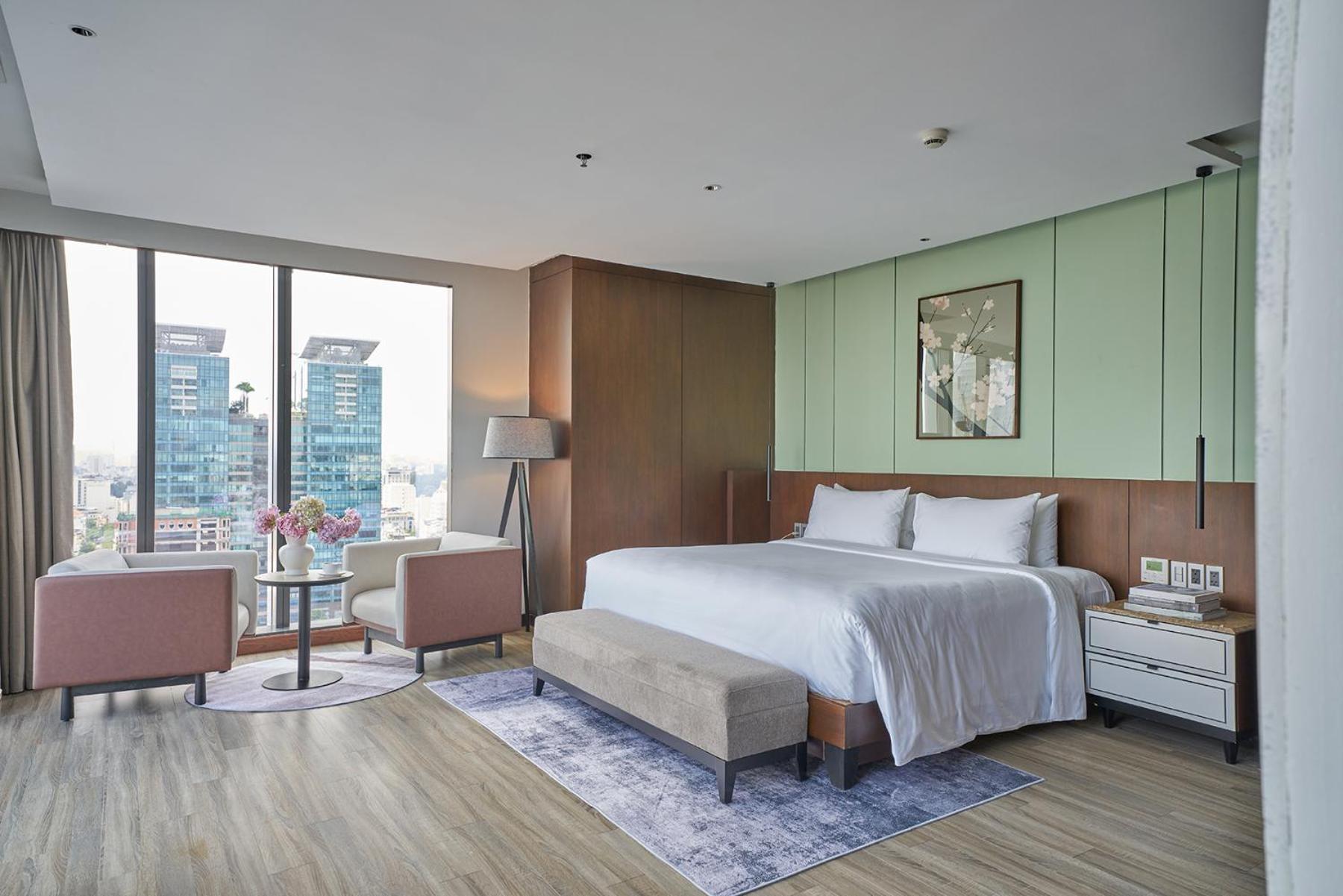 Hotel Signature By M Village Le Thanh Ton 5*
