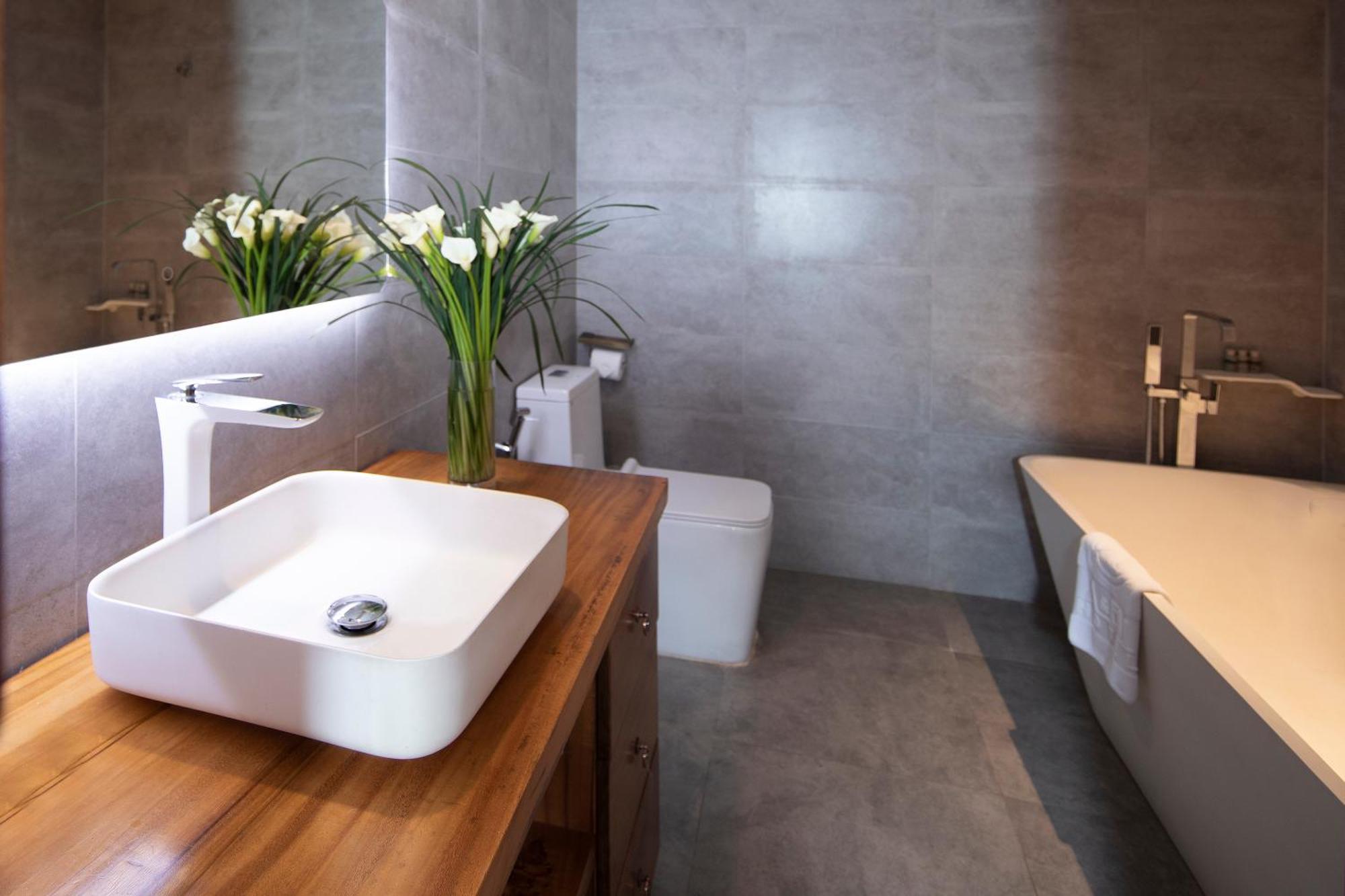 A&em Art Hotel