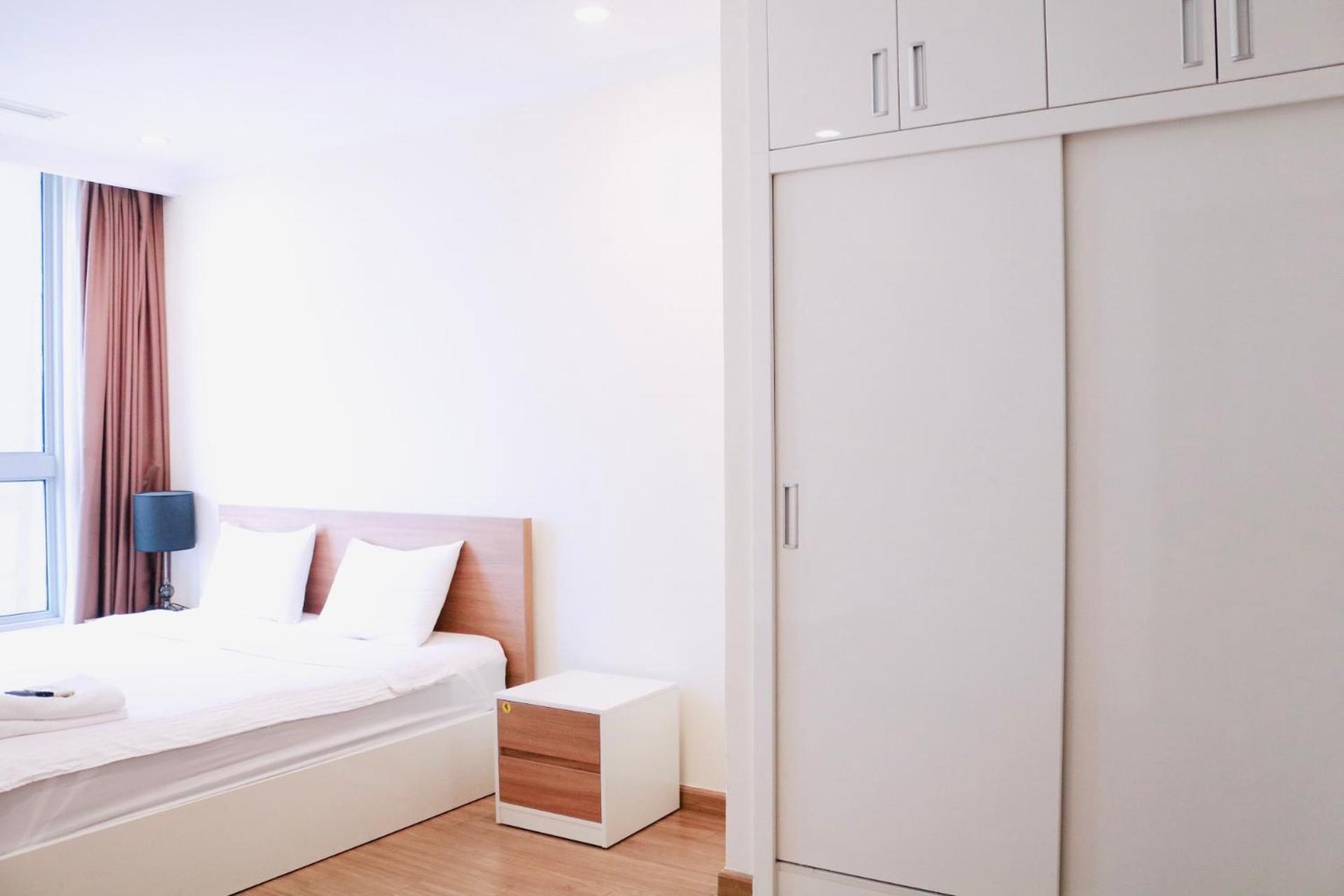 Vinhomes Park - Skyland Ho Dich Vu Apartment *
