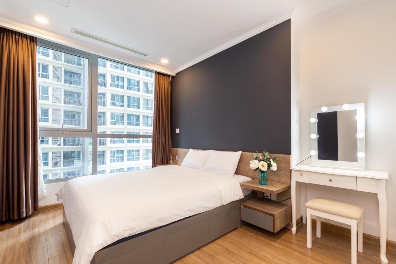 Vera Saigon - Vinhomes Central Park * Ho Chi Minh City