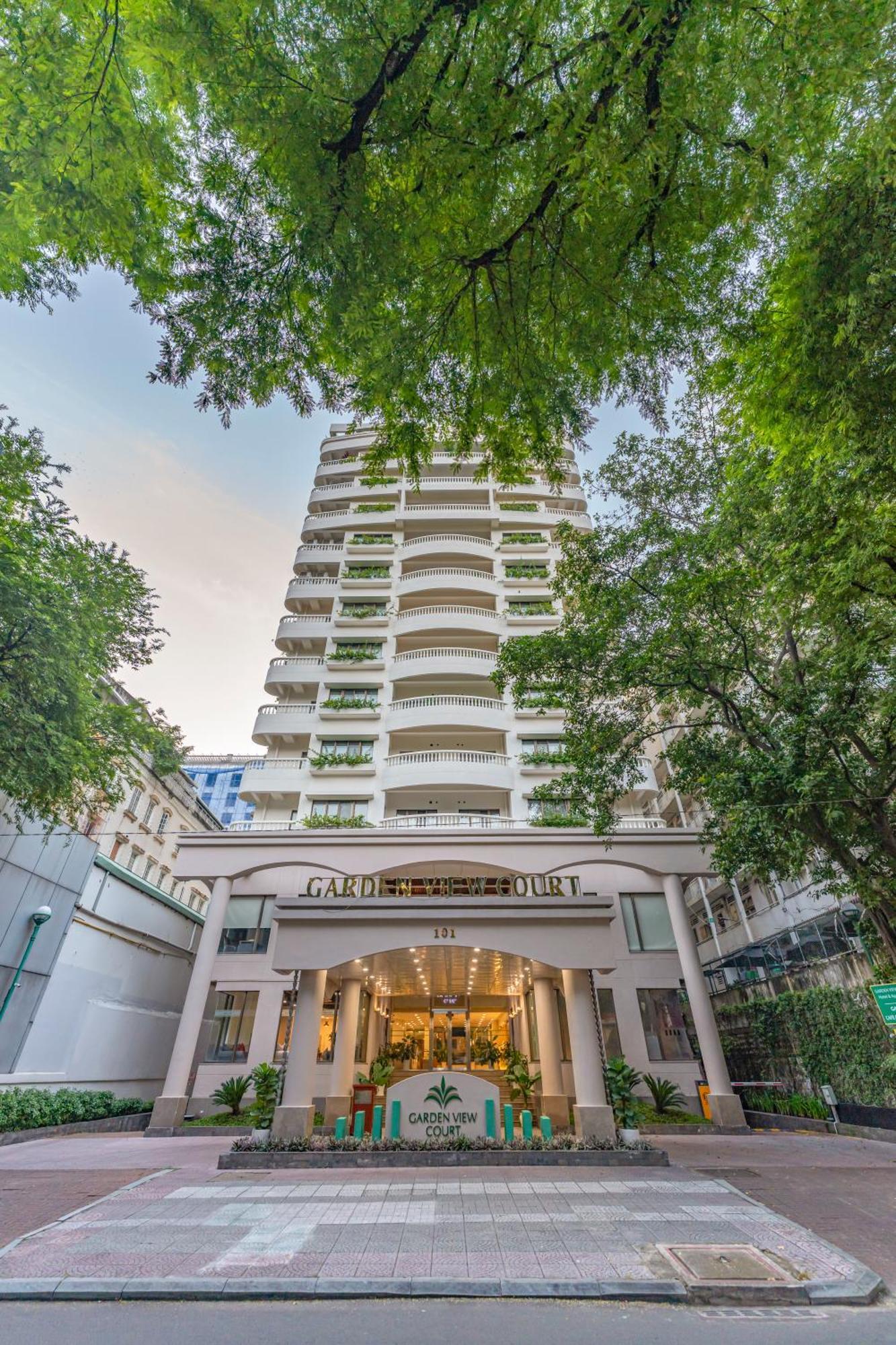 Garden View Court 4*