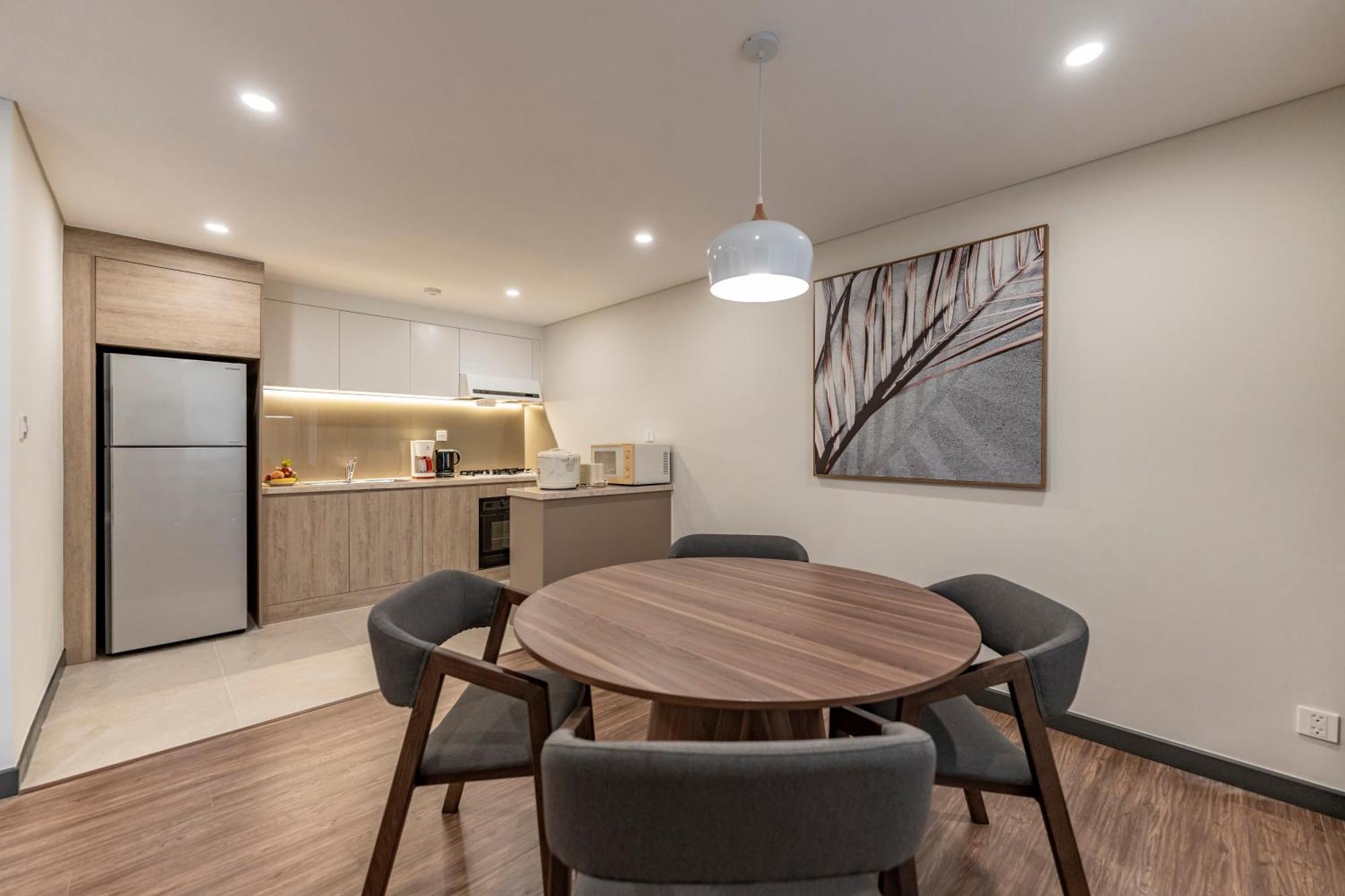 Garden View Court Hotel 4*