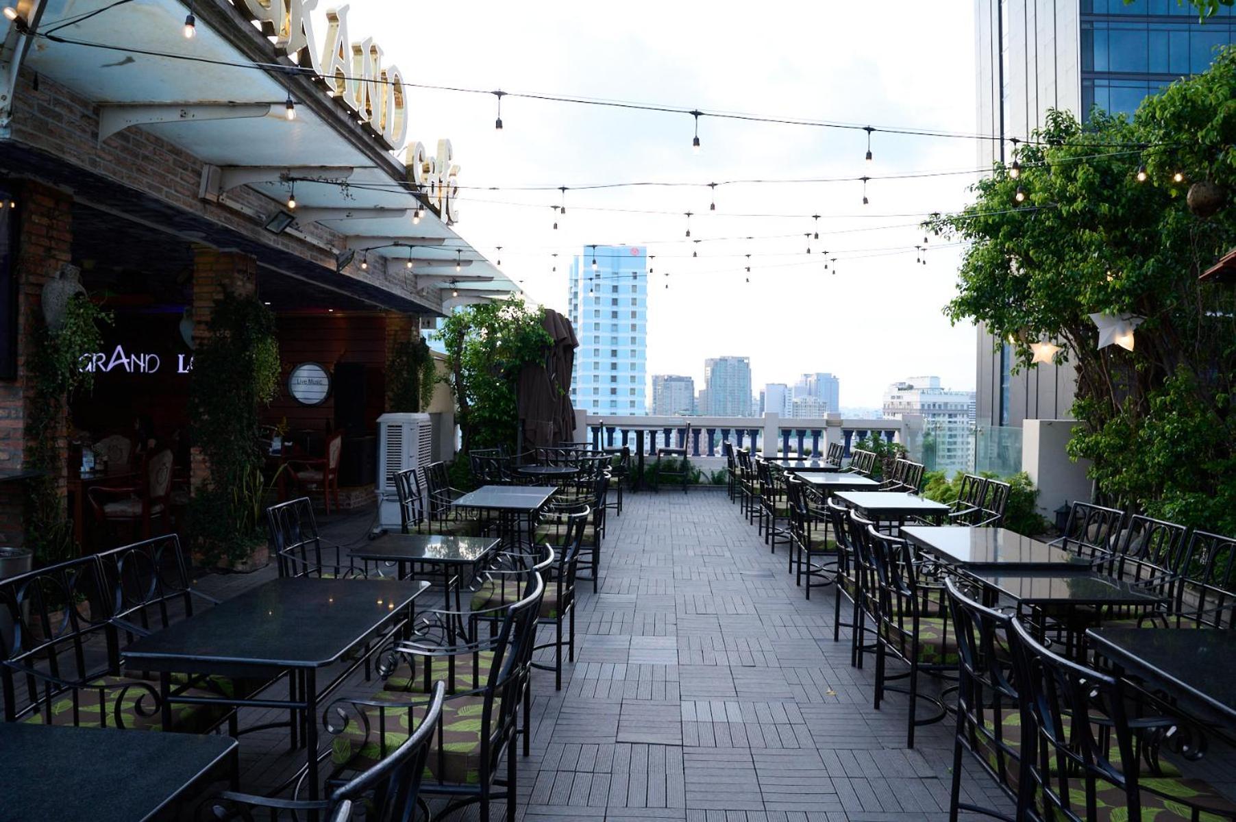 Grand Saigon Hotel
