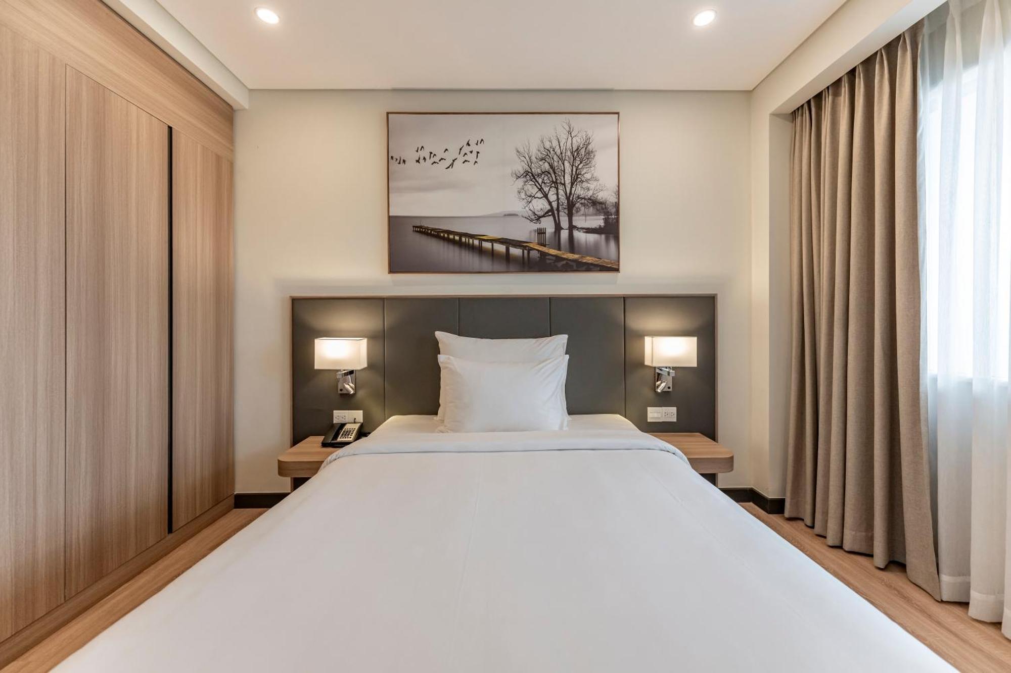 Garden View Court Hotel