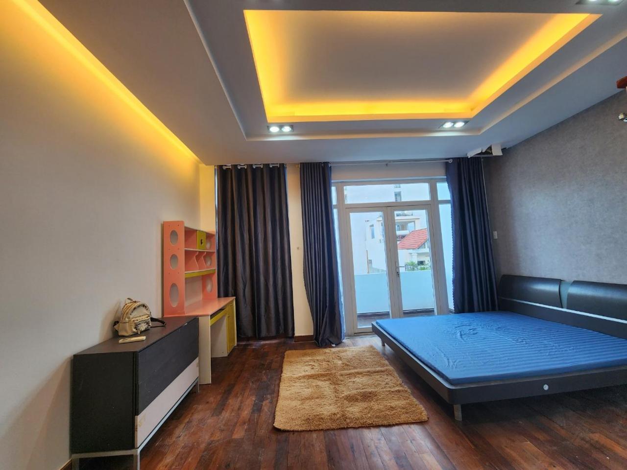Dlux Bach Dang Aparthotel