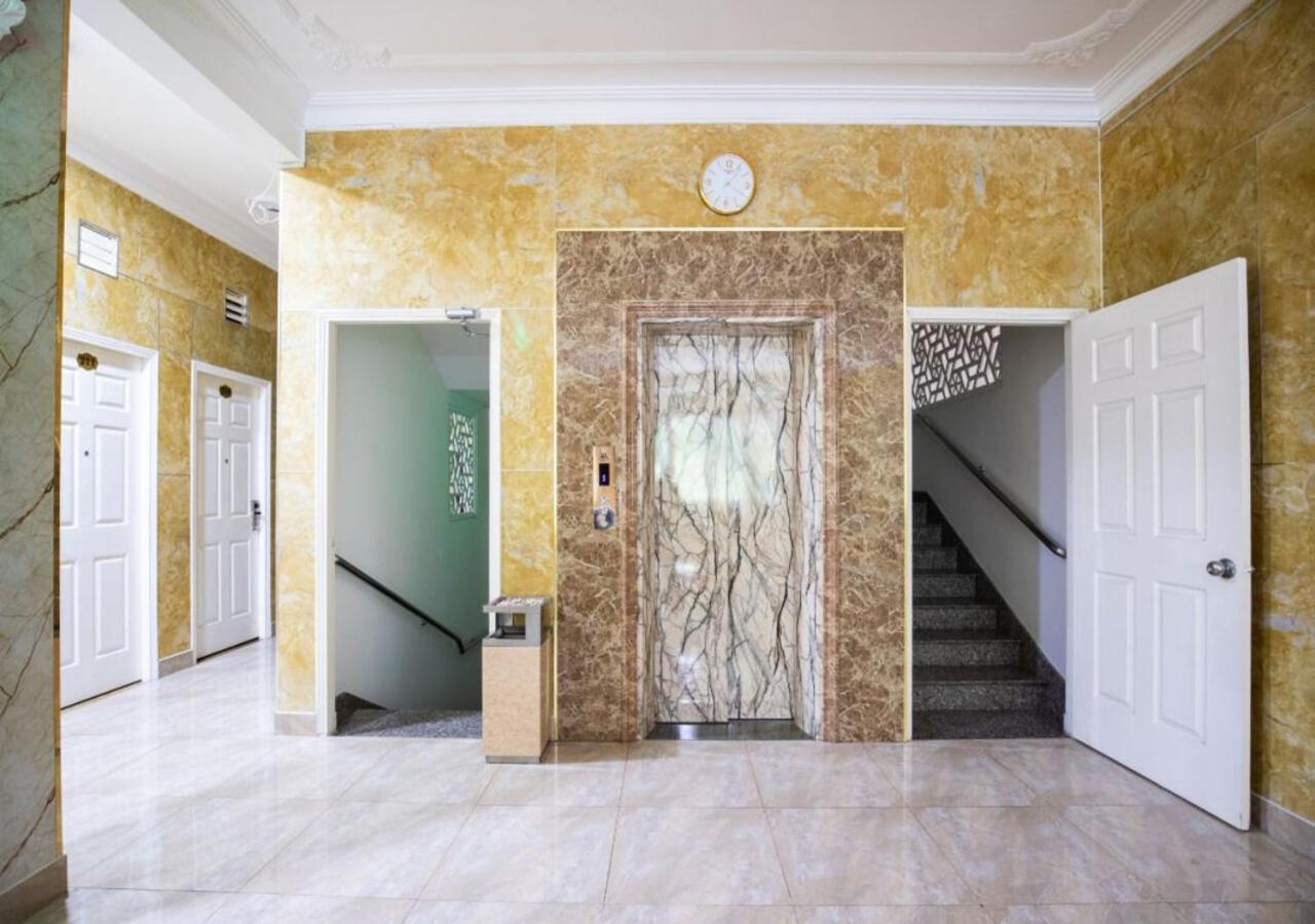 Reddoorz Truc Huyen 2* TP. Hồ Chí Minh