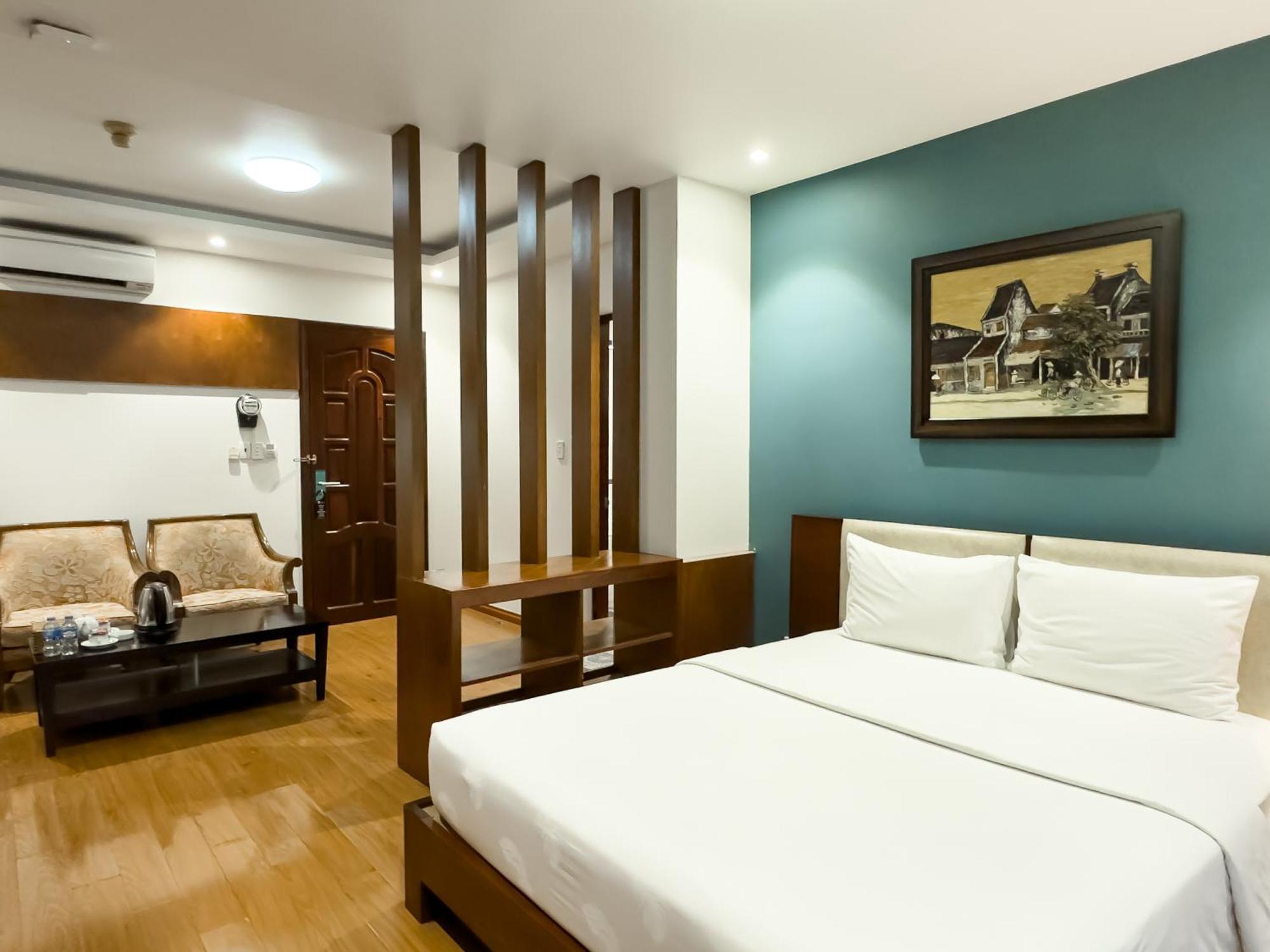 Hoang Yen - Phu My Hung Hotel 3*