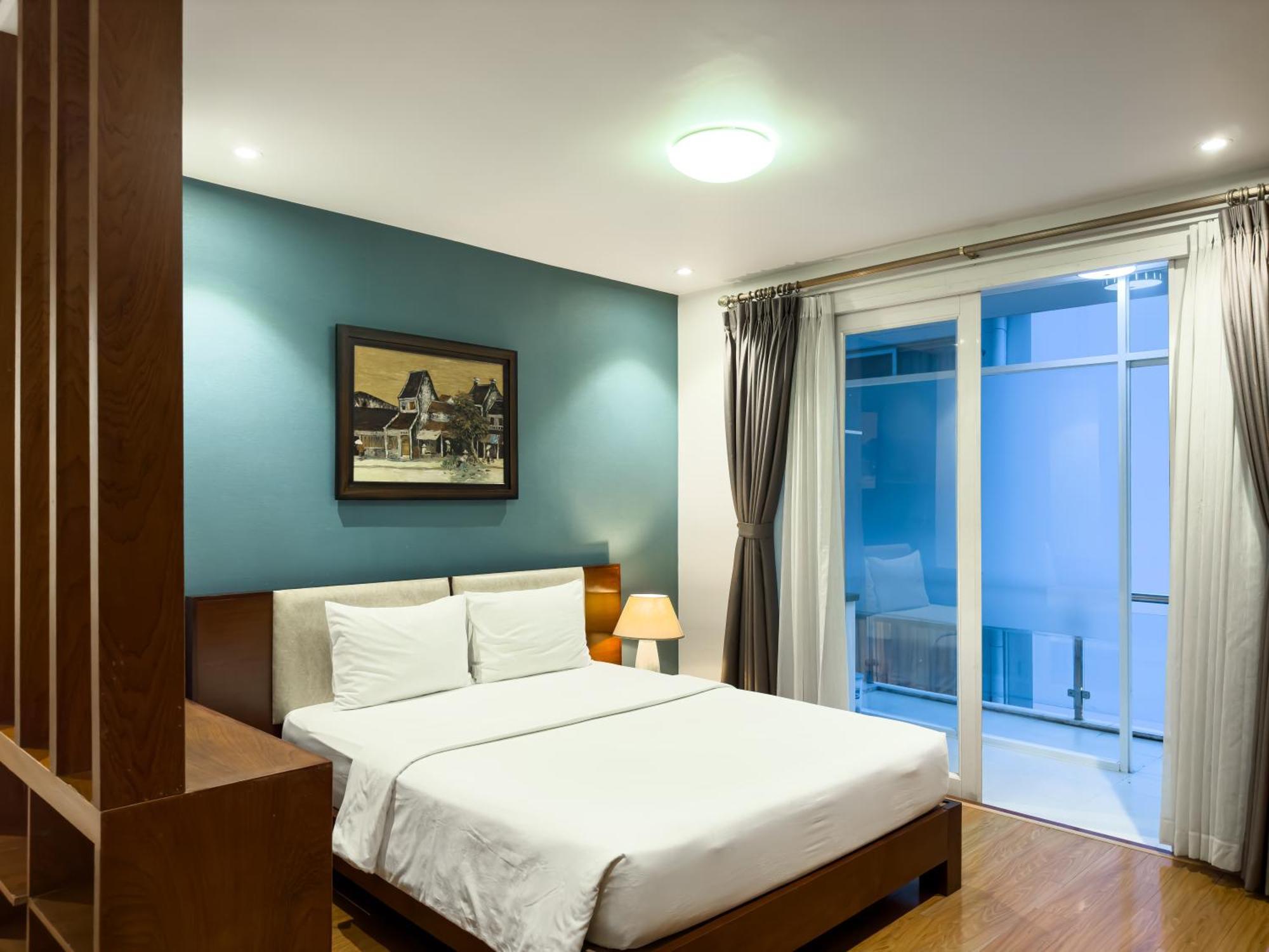 Hoang Yen - Phu My Hung Hotel