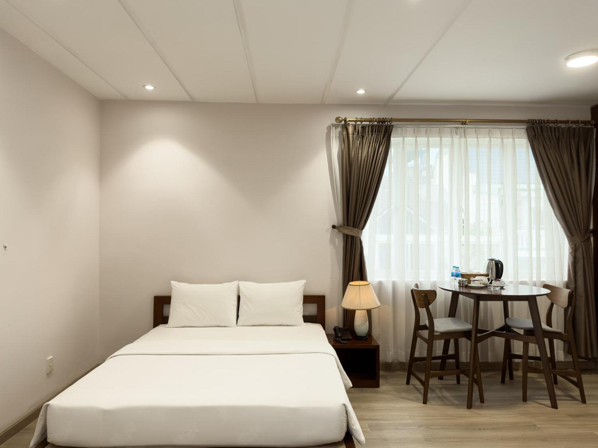 Hoang Yen - Phu My Hung Hotel 3*