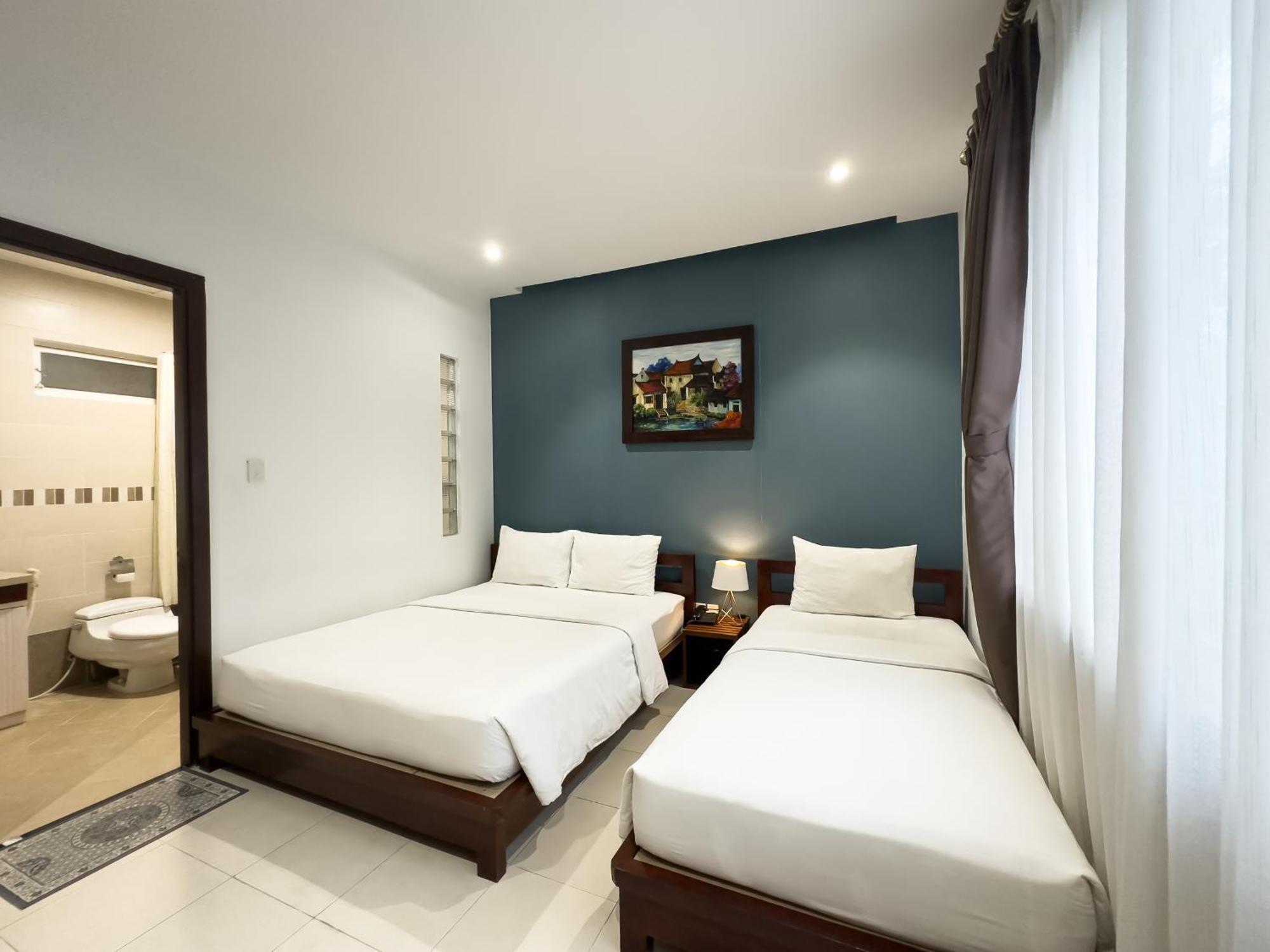 Hotel Hoang Yen - Phu My Hung 3*