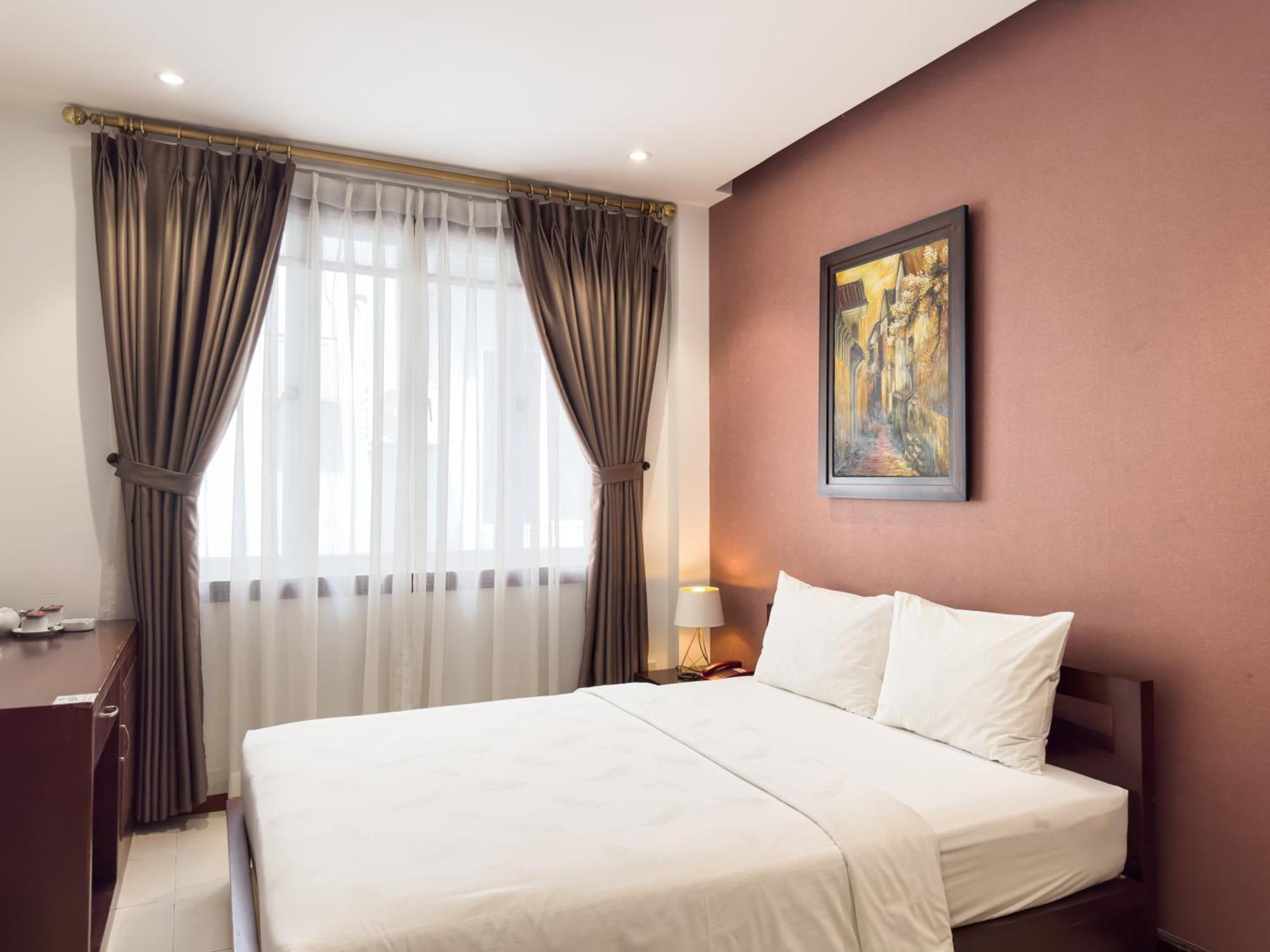 Hotel Hoang Yen - Phu My Hung