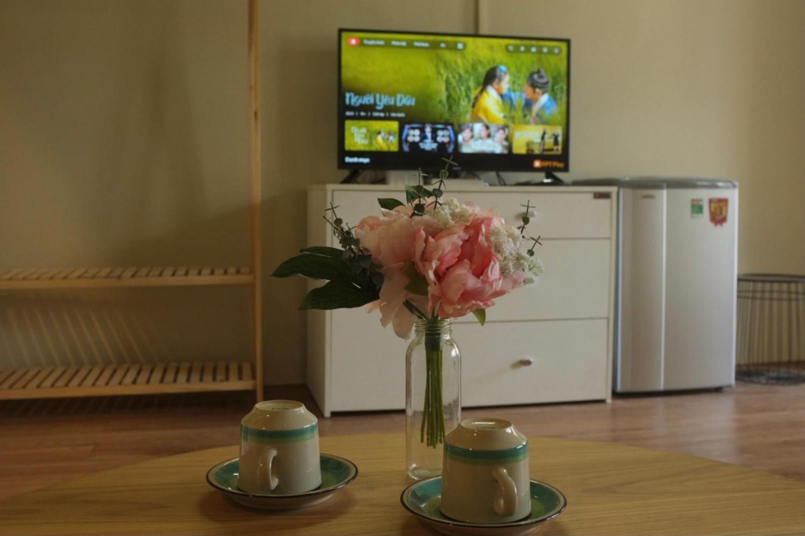 65f4 - Sweetheart In Saigon Ho Chi Minh City