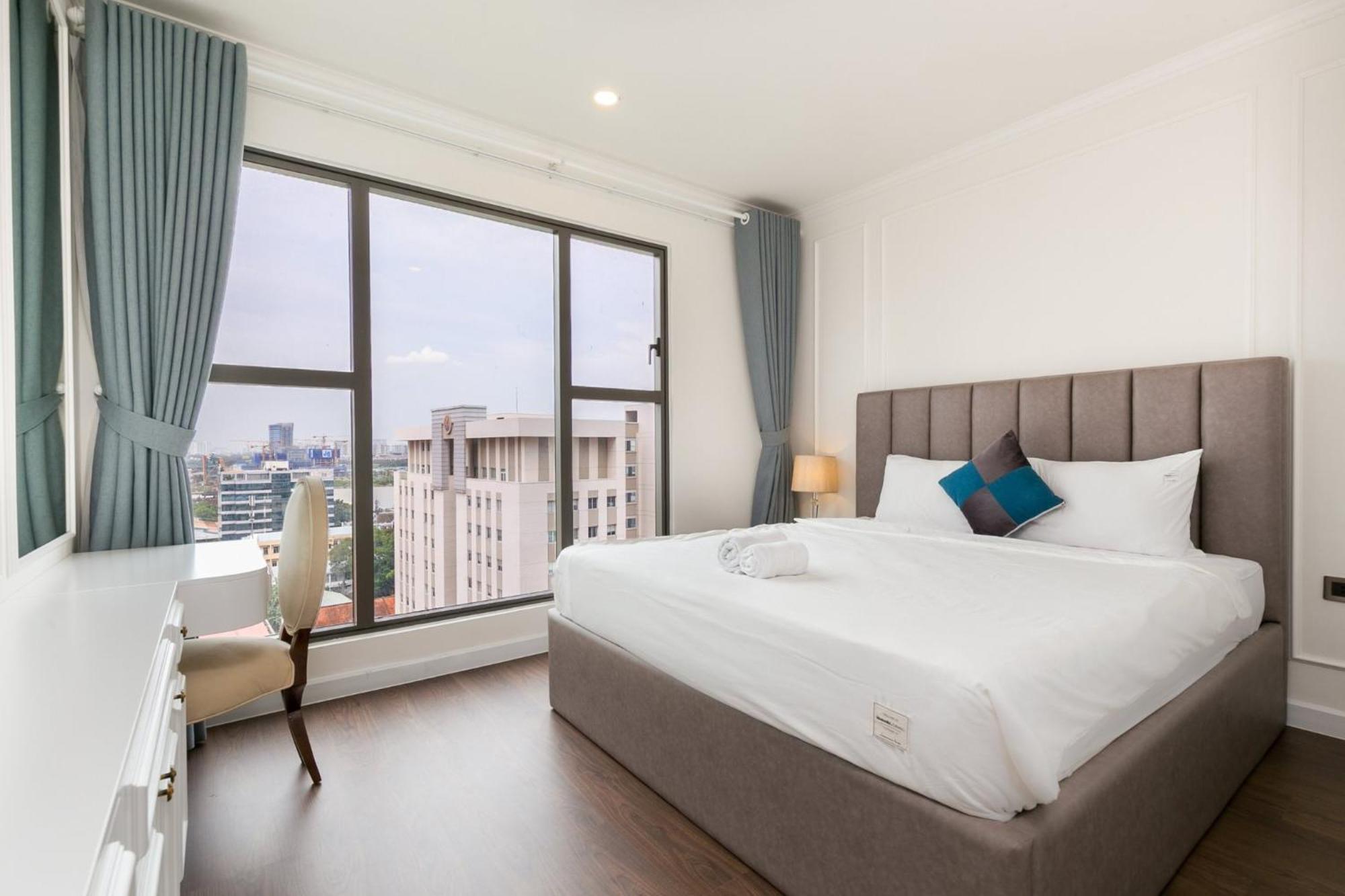 Saigon Royal - Mm * TP. Hồ Chí Minh
