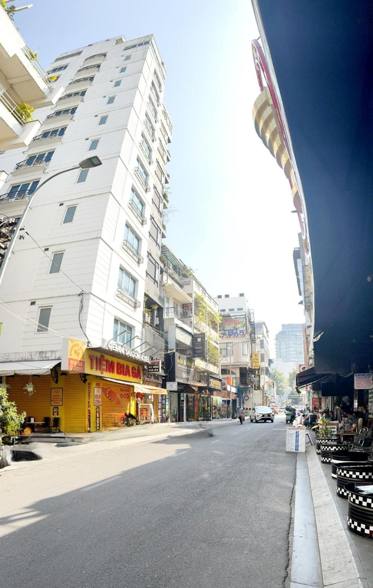 Gemini Saigon Luxury 3*