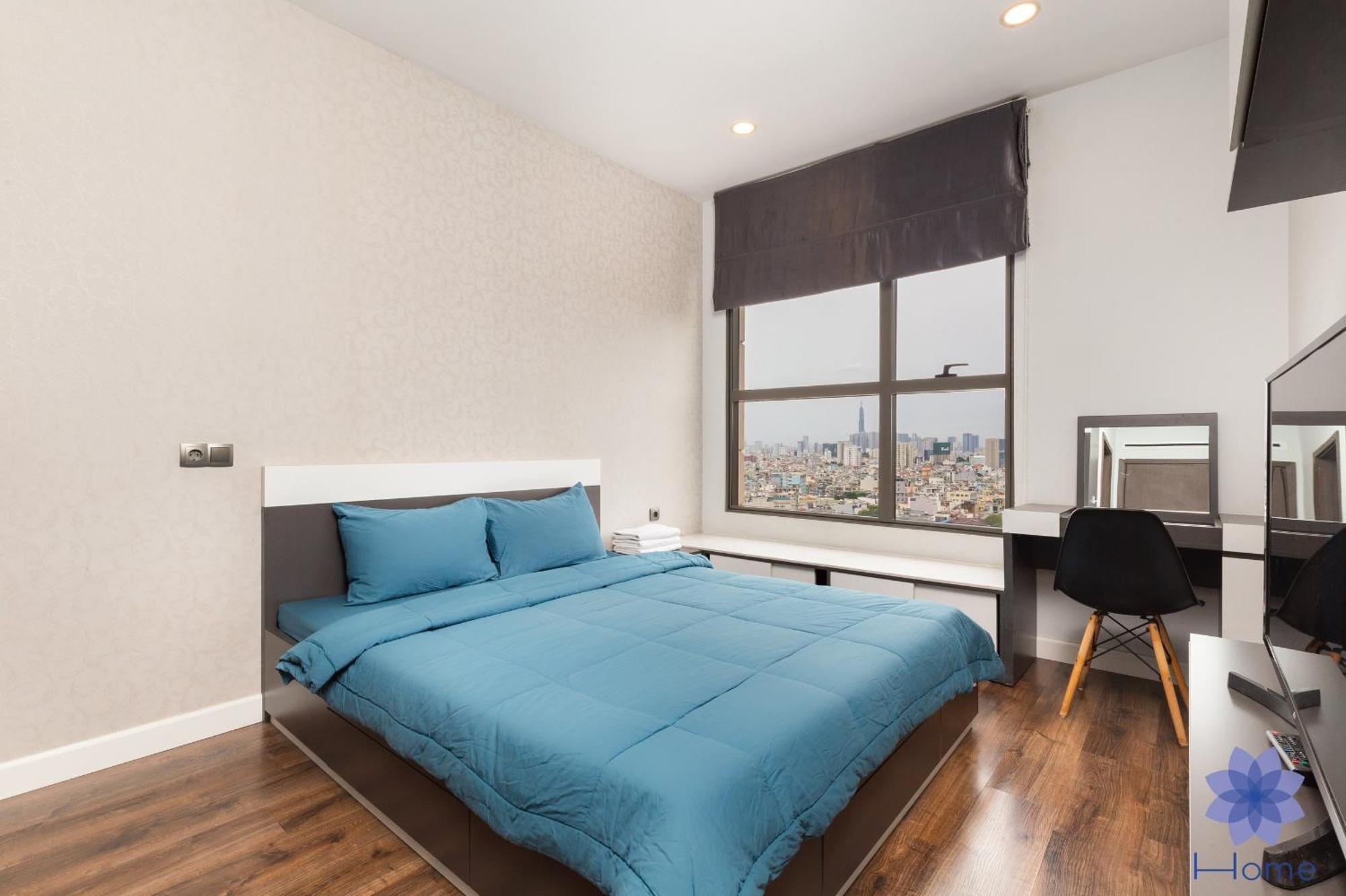 Near Tan San Nhat Airpot Apartment *
