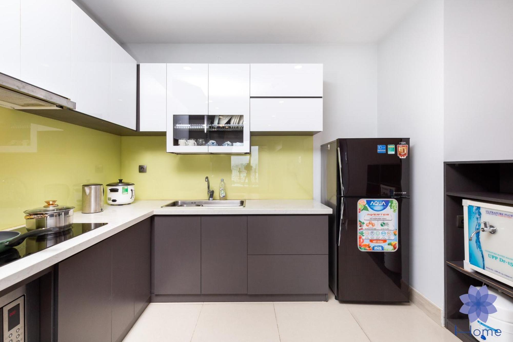 Near Tan San Nhat Airpot Apartment