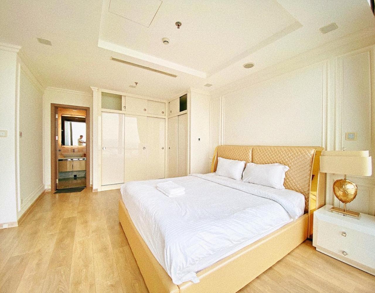 Landmark 81 - Airbnb Apartment