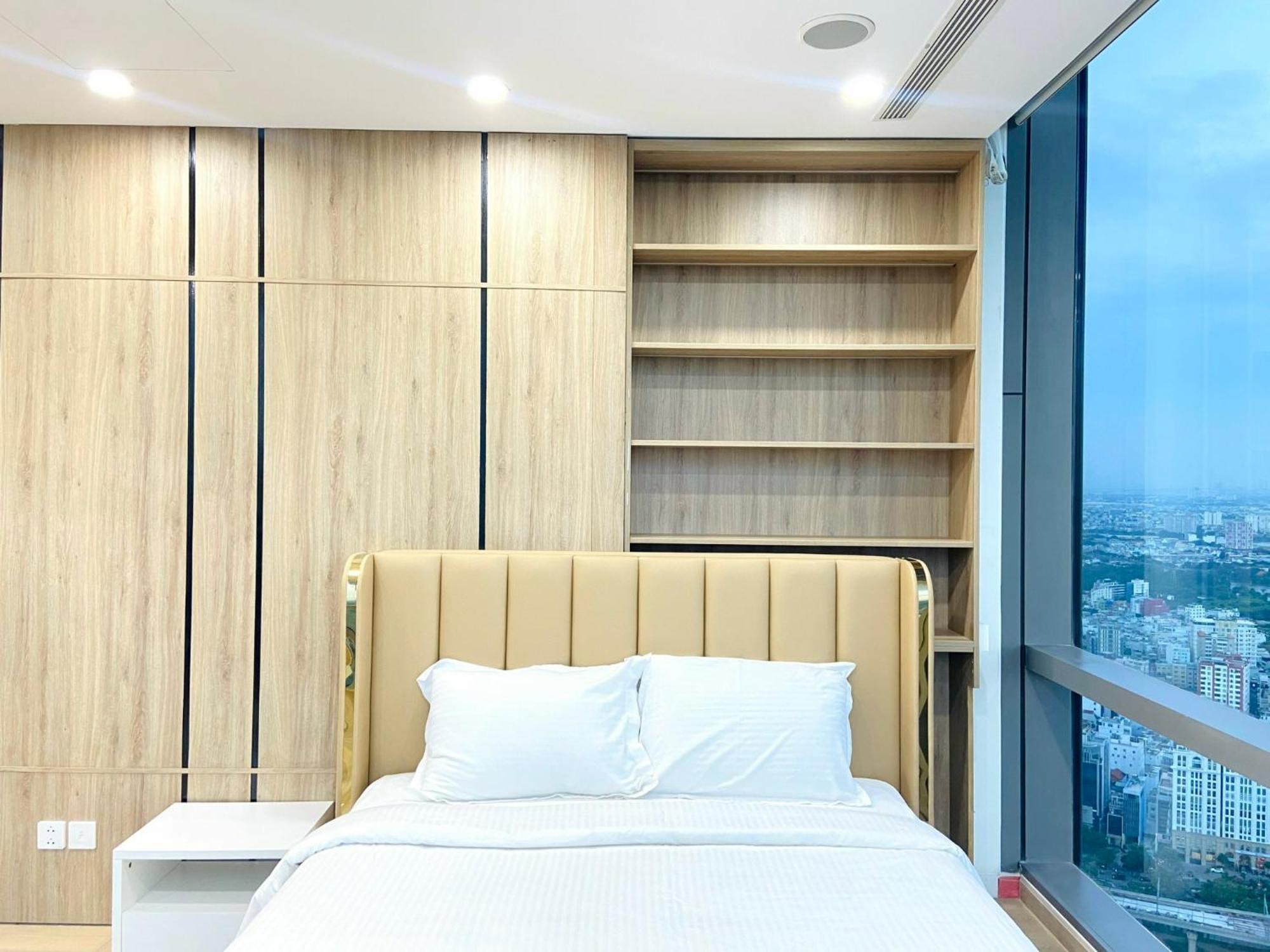 Landmark 81 - Airbnb Apartment *