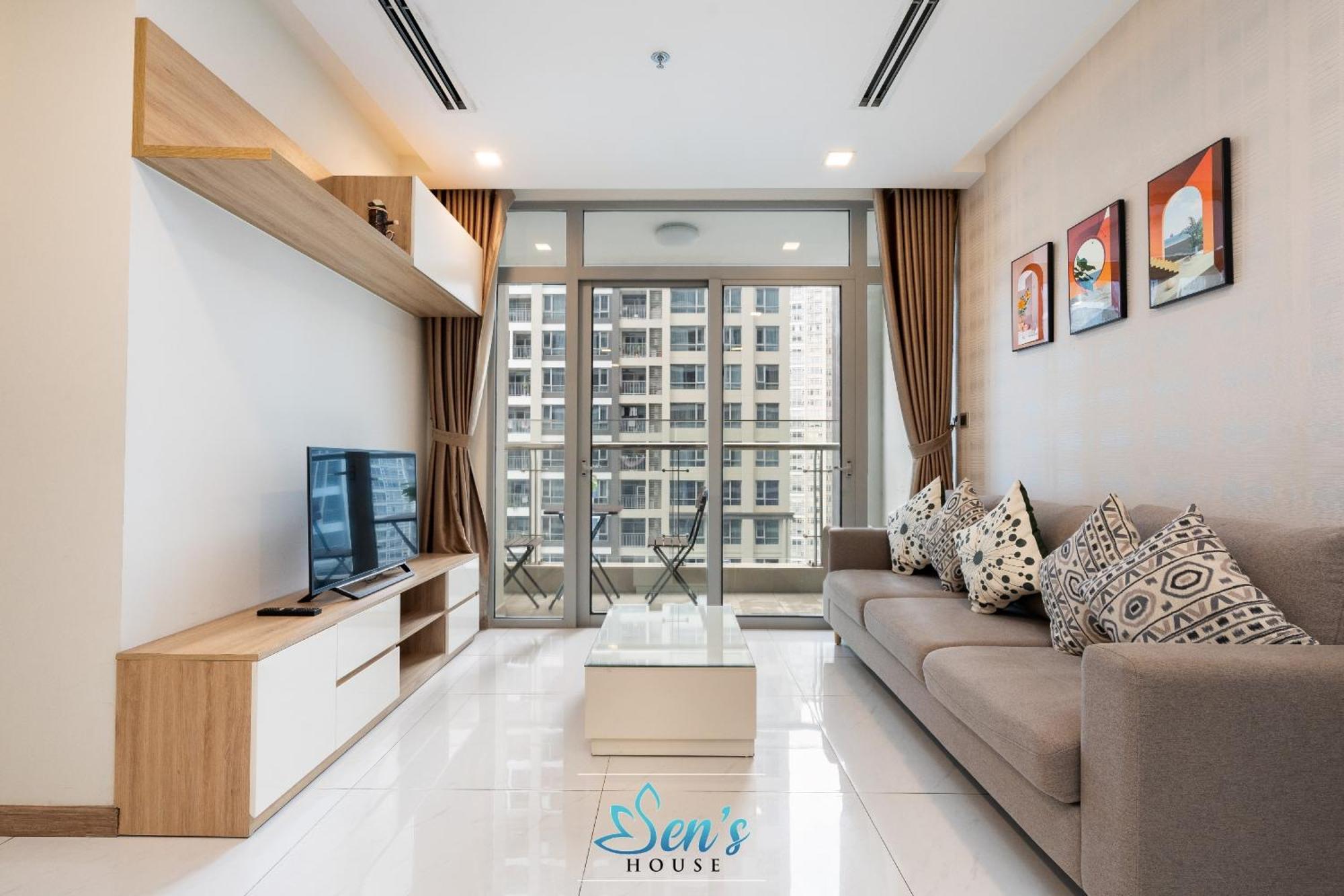 Luxuria Residences Apartment *