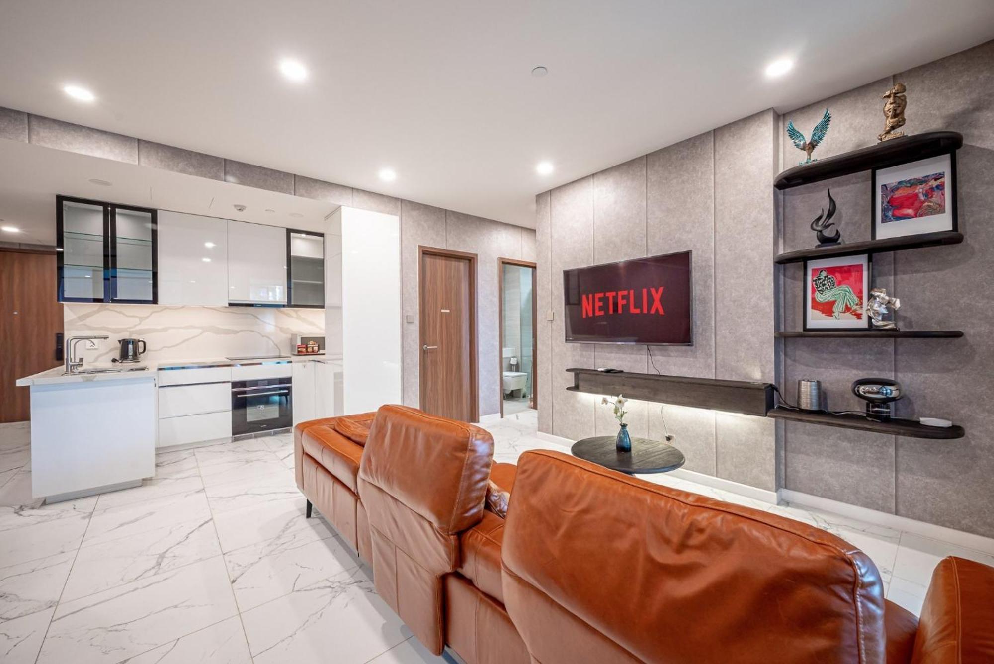 The Metropole Apartment