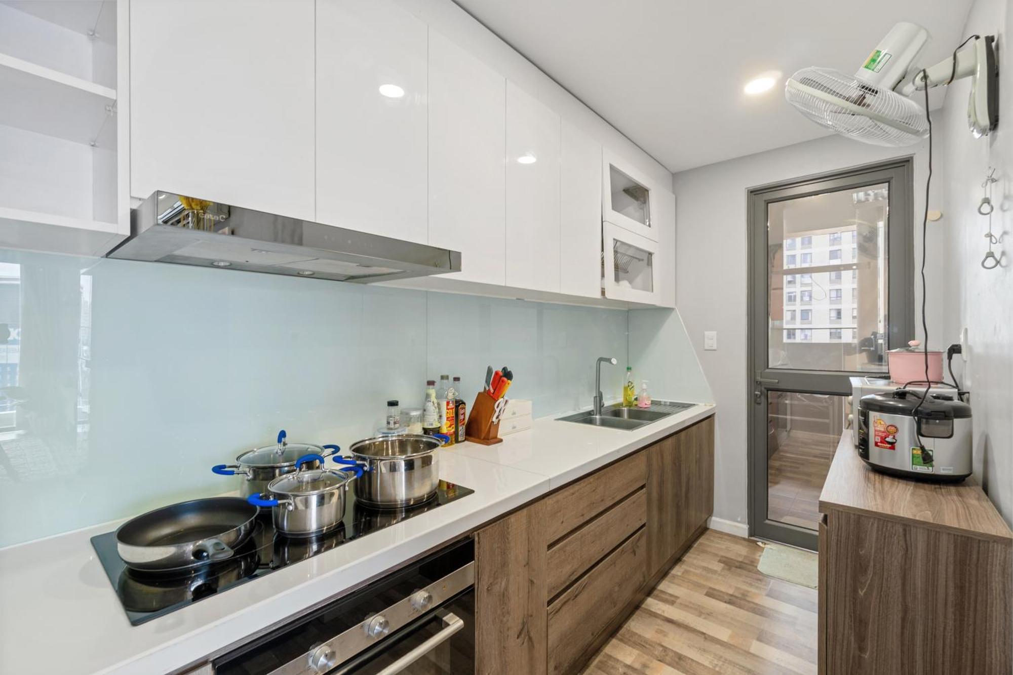 Cozy 2 Bedroom In Masteri Thao Dien, Fully Furnished With Full Amenities *