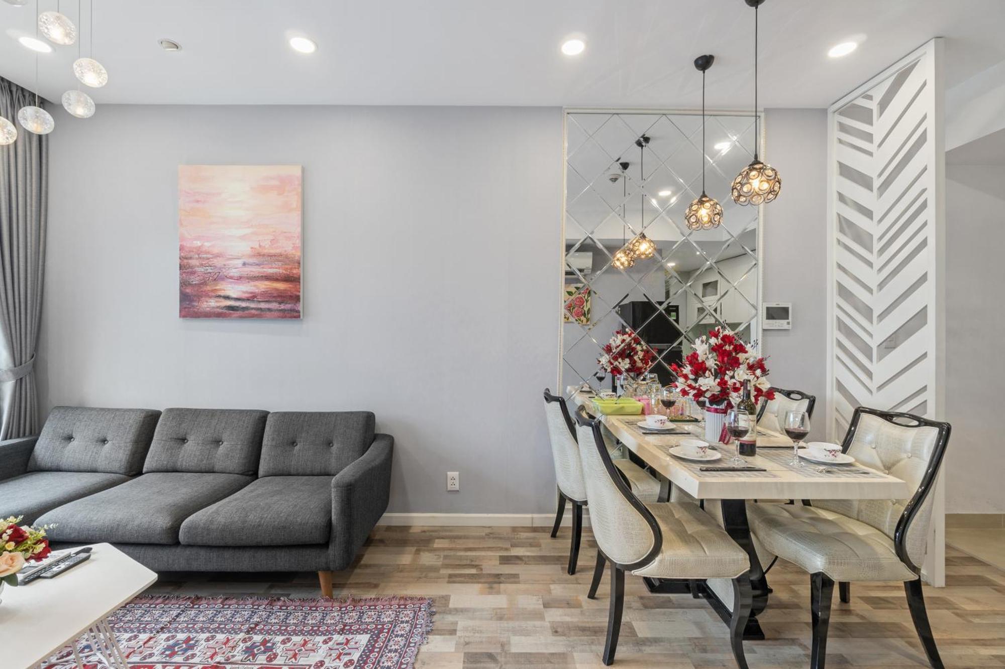 Apartment Cozy 2 Bedroom In Masteri Thao Dien, Fully Furnished With Full Amenities