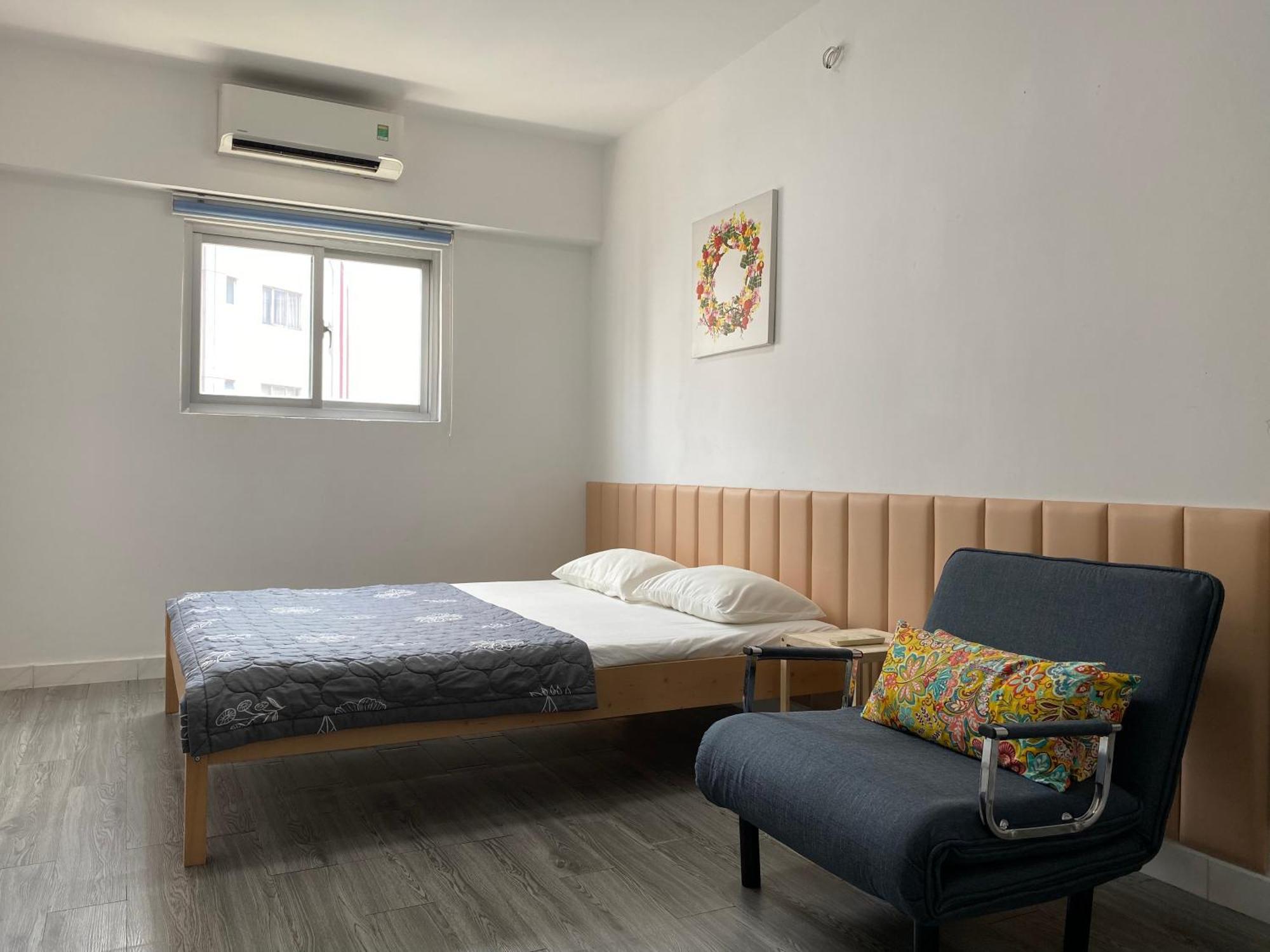 Apartment Modern 1 Bedroom - C' House