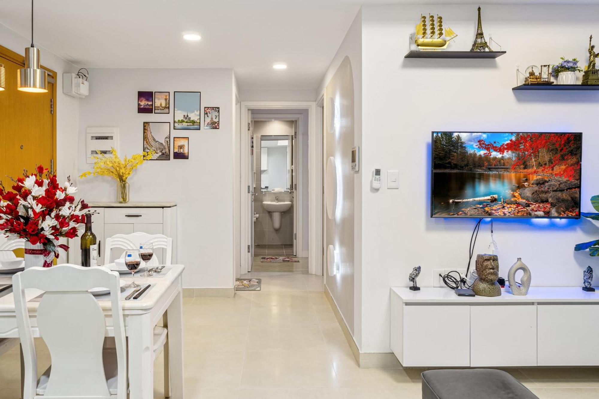 Căn hộ Cozy 2 Bedrooms In T1 Masteri Thao Dien, Fully Furnished With Full Amenities *