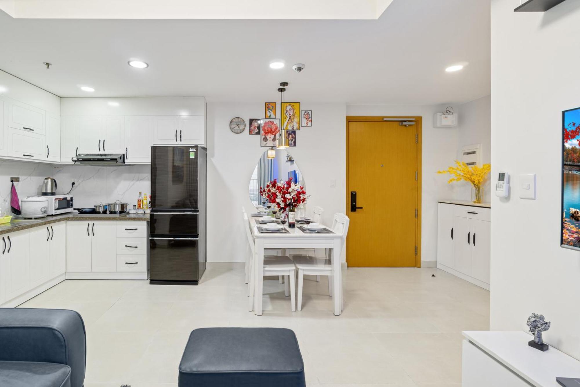 Cozy 2 Bedrooms In T1 Masteri Thao Dien, Fully Furnished With Full Amenities Căn hộ *