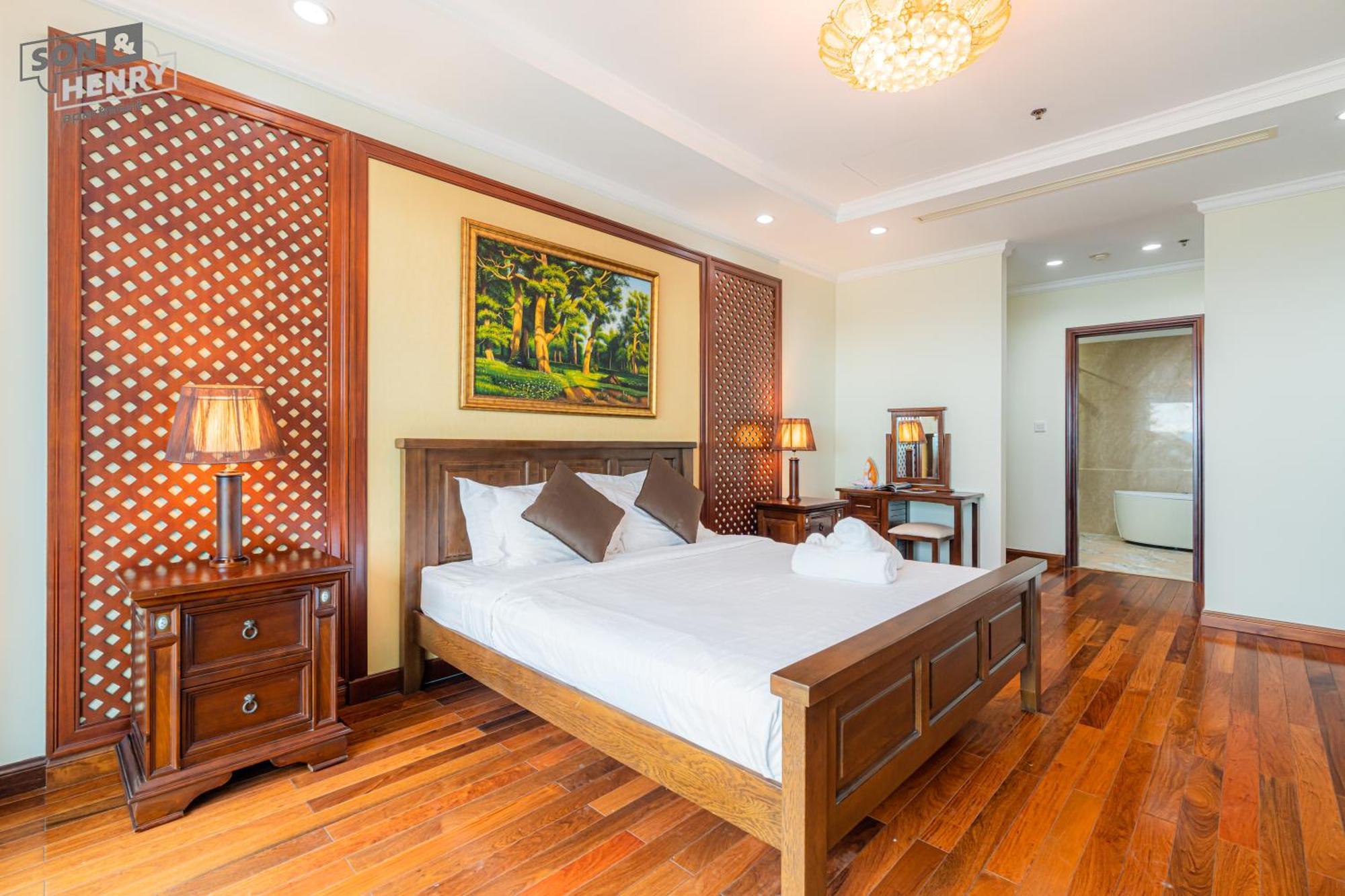 Vincom Center Dong Khoi District 1 Apartment Ho Chi Minh City