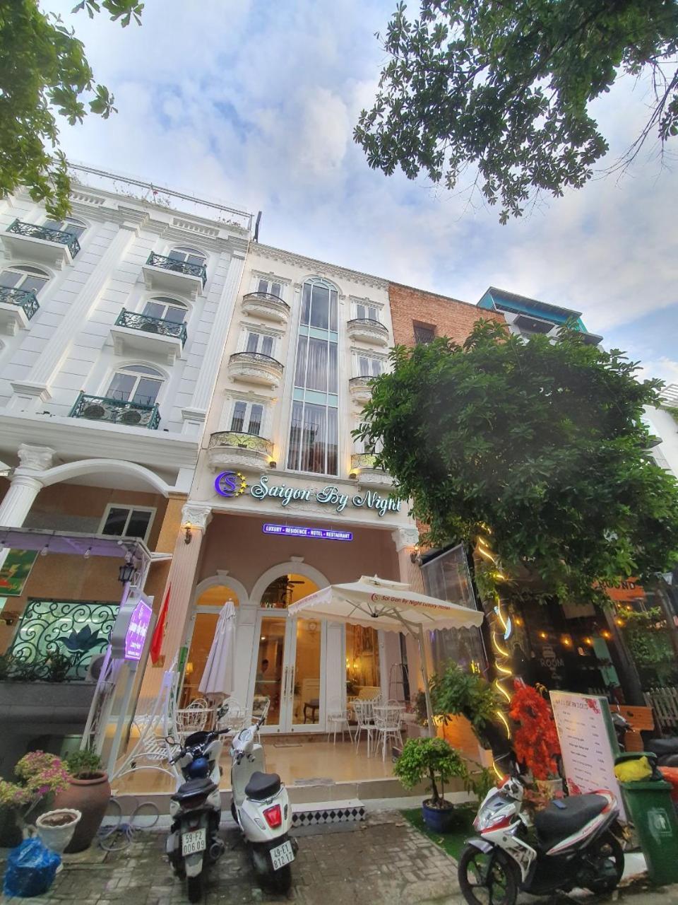 Saigon By Night Luxury 3* Ho Chi Minh City