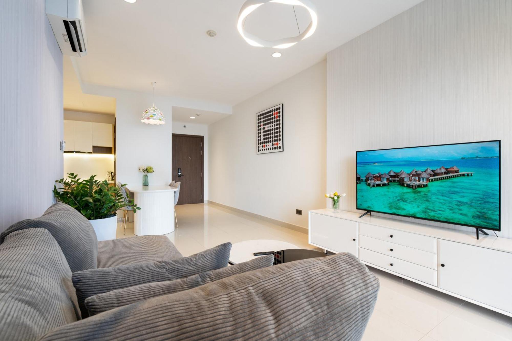 Min' - Saigon Royal - Upscale - Near Ben Thanh - Downtown *