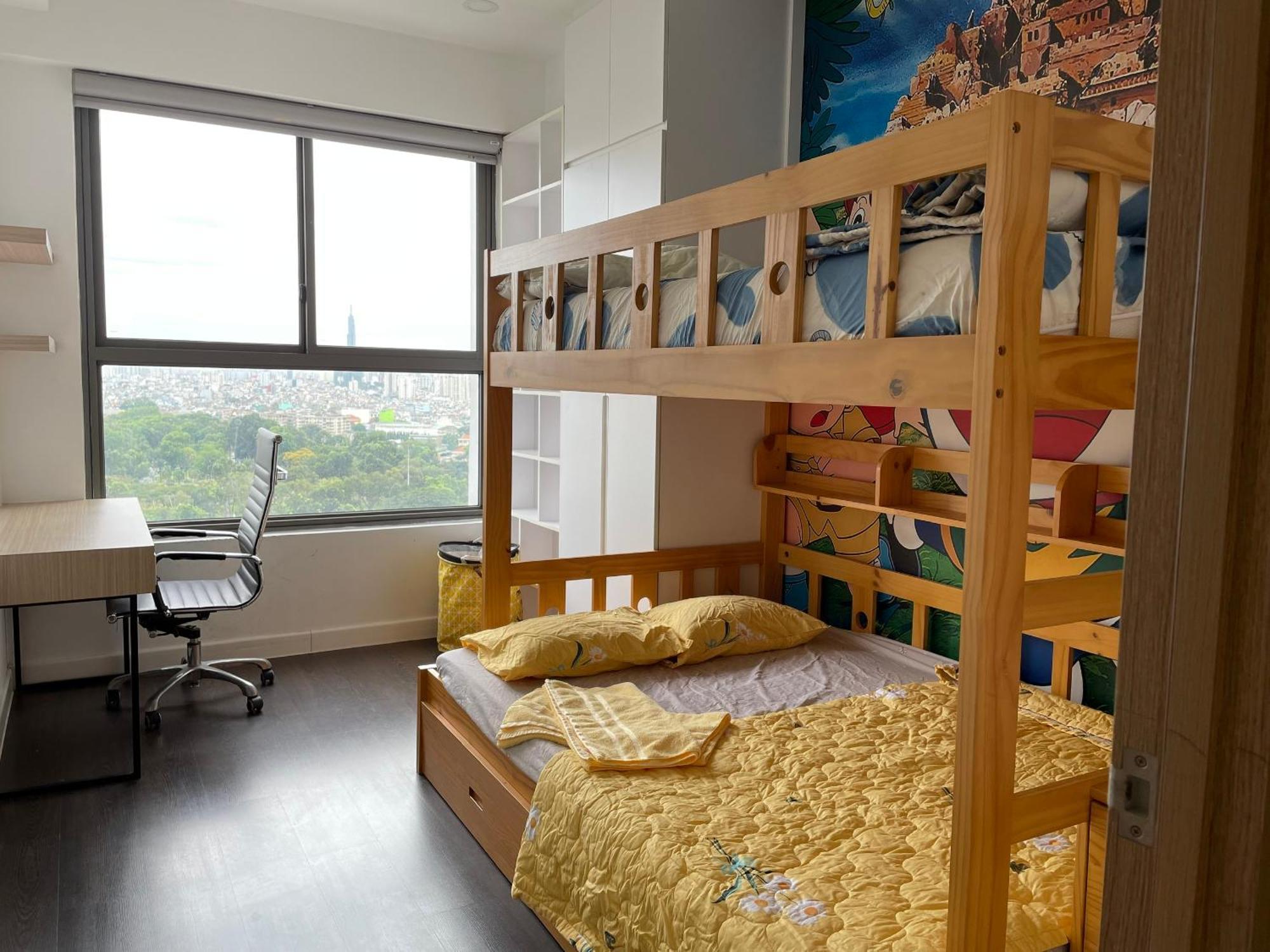 Apartment Tan Son Nhat Airport Botanica Premier, 2 Bedrooms, 2 Toilets Luxury Nearby Airport, Free Pool, Free Gym, Bbq Garden