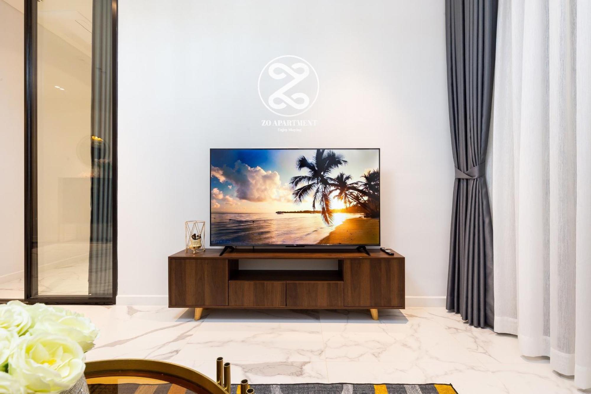 The Crest-central Saigon Riverside -free Pool-gym-sauna Room-yoga Ho Chi Minh City