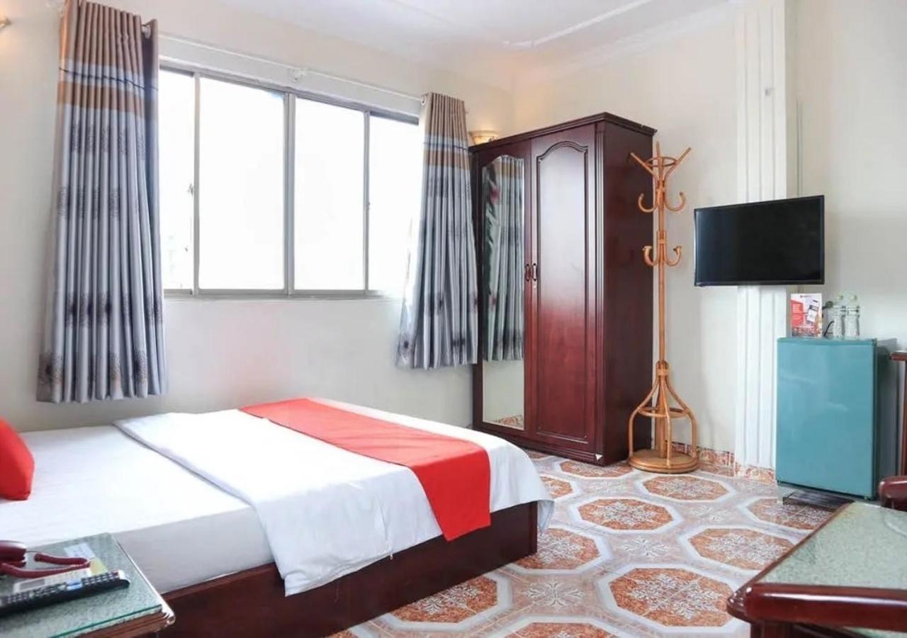 Hotel Tan Hoang Long 3*