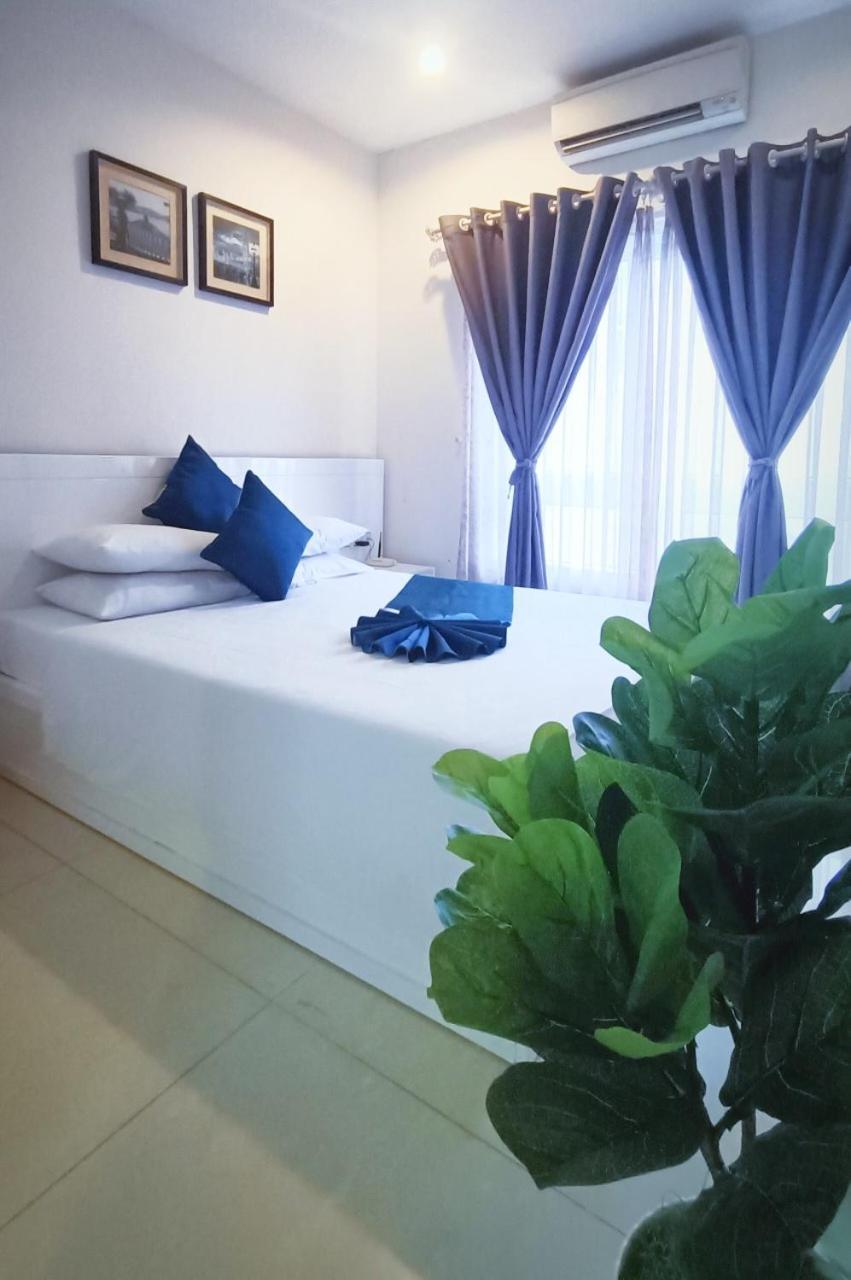 Queen Central Apartment *