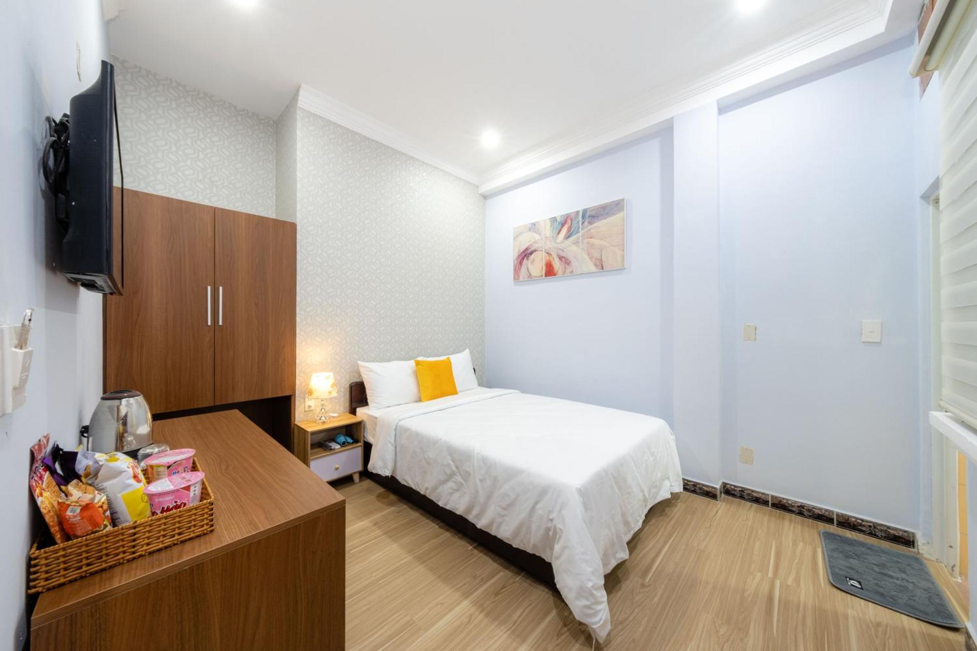 Ha Vy Hotel Ho Chi Minh City