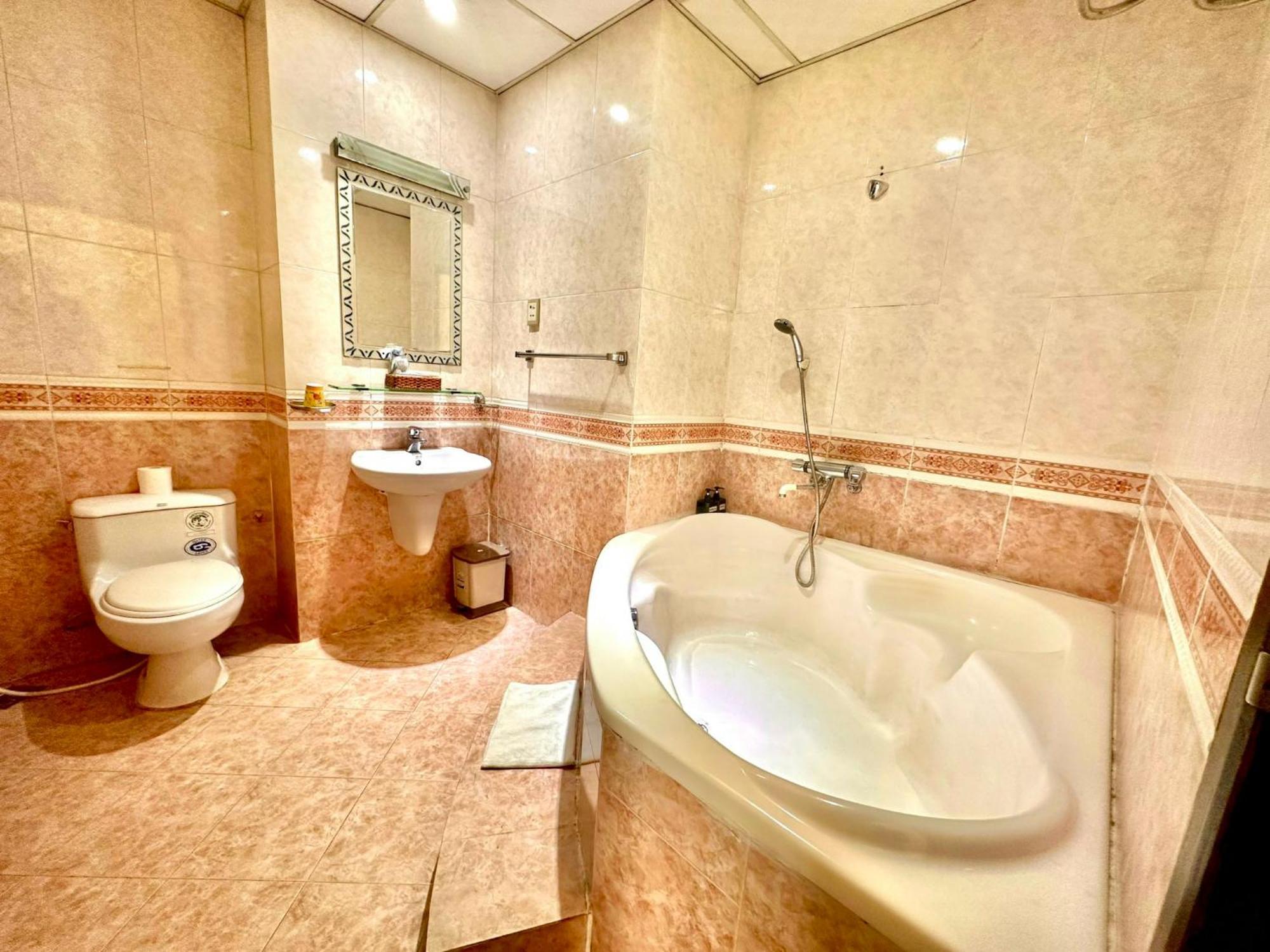 Anh Duy - Nguyen Cong Tru The Bitexco Neighbour 3* Ho Chi Minh City