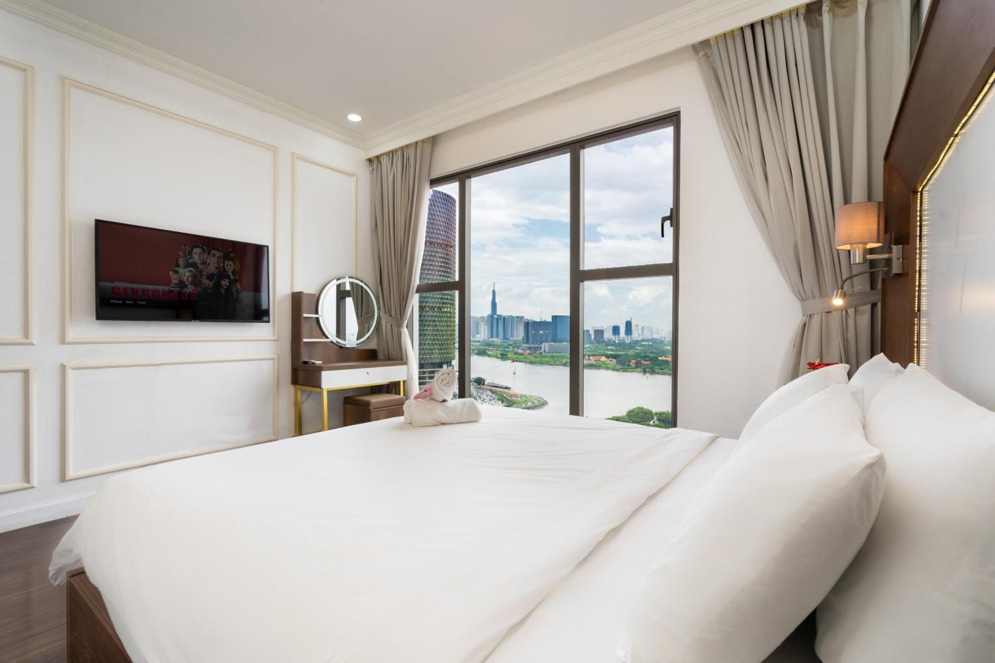 Melody - Saigon Royal Building Apartment