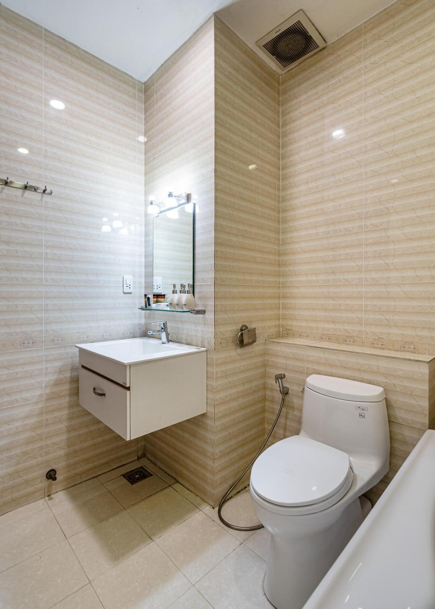 We Japan Town Apartment
