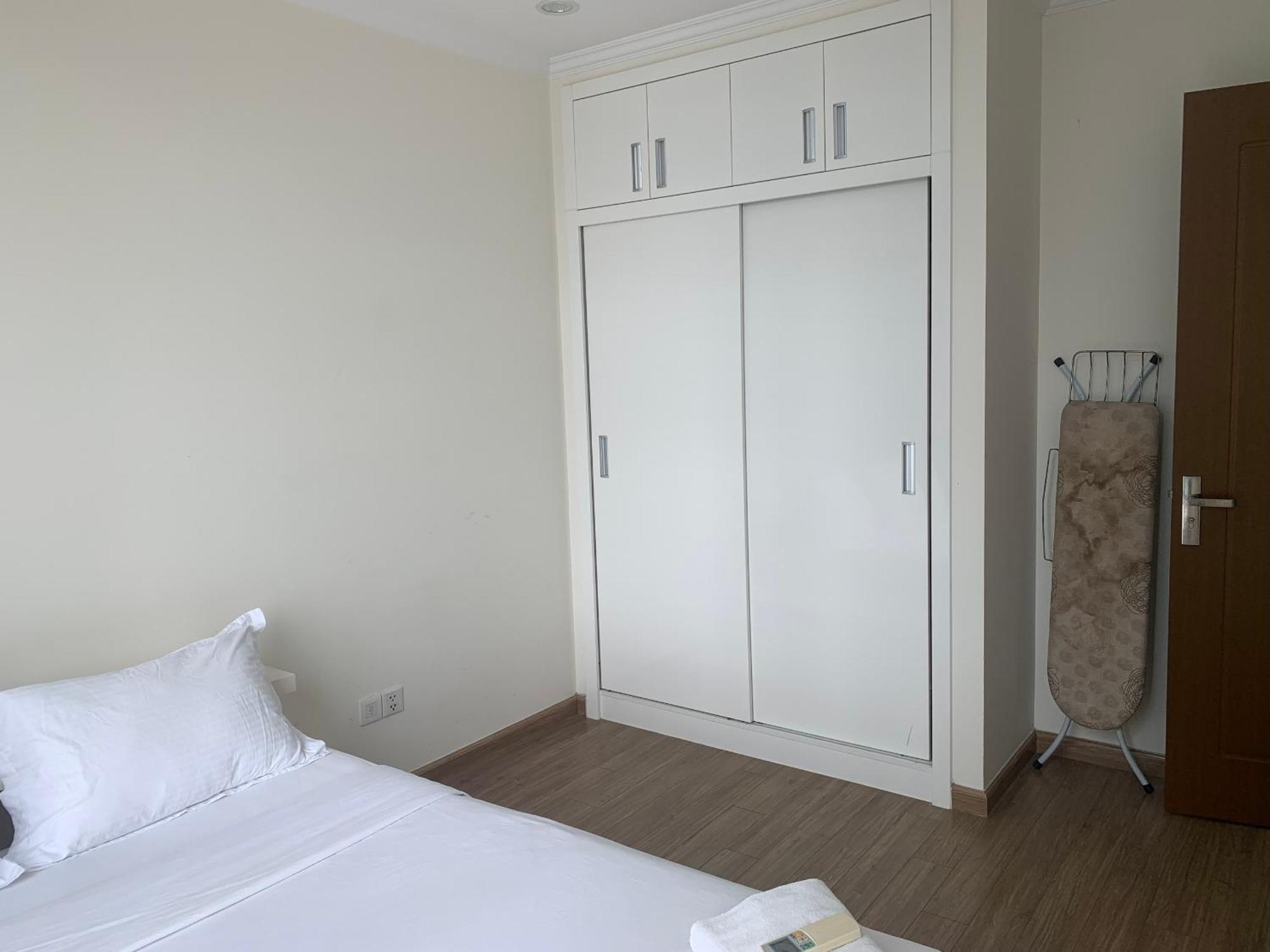 Vinhomes Park Roseland - Ho Dich Vu *